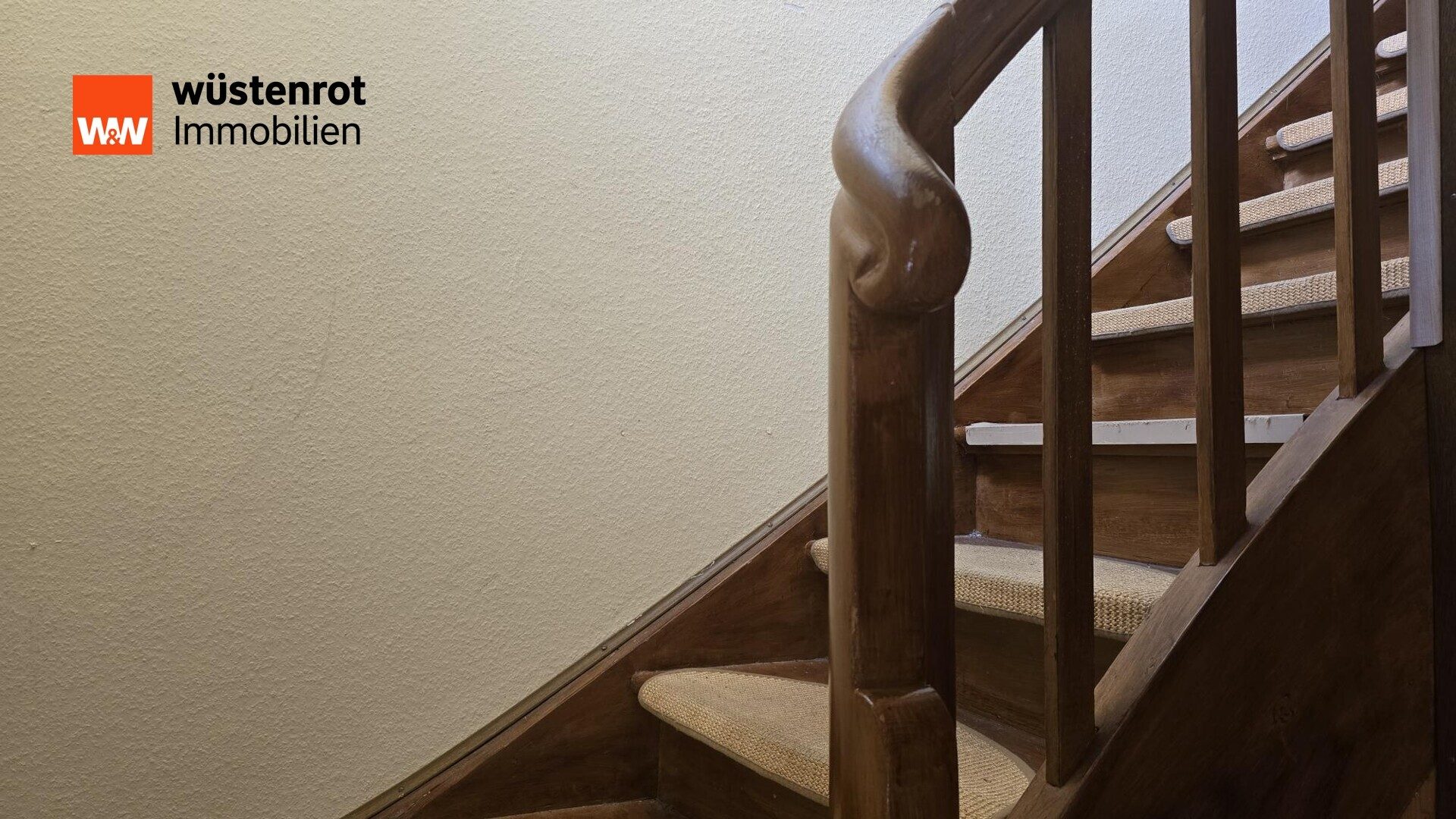 Immobilienangebot - Weisenbach / Au im Murgtal - Alle - Großes Haus für die Familie !