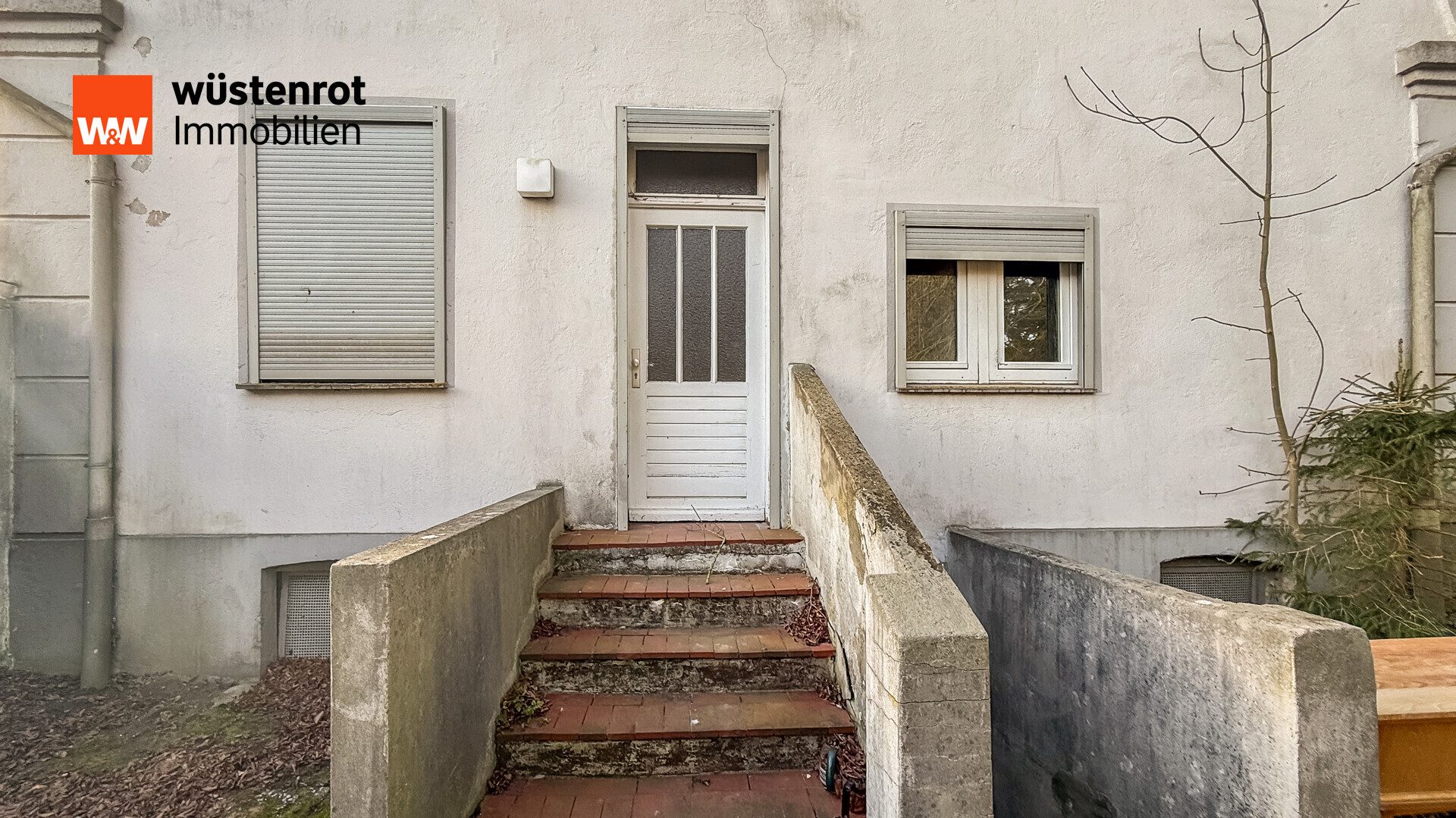Immobilienangebot - Wankendorf - Alle - Charmantes Einfamilienhaus mit Mansardendach und großem Garten