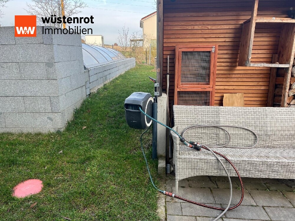 Immobilienangebot - Pfaffenhofen an der Ilm / Affalterbach - Alle - Mit A+ energetisch top! Modernes Familienhaus mit großer Einliegerwohnung und Pool