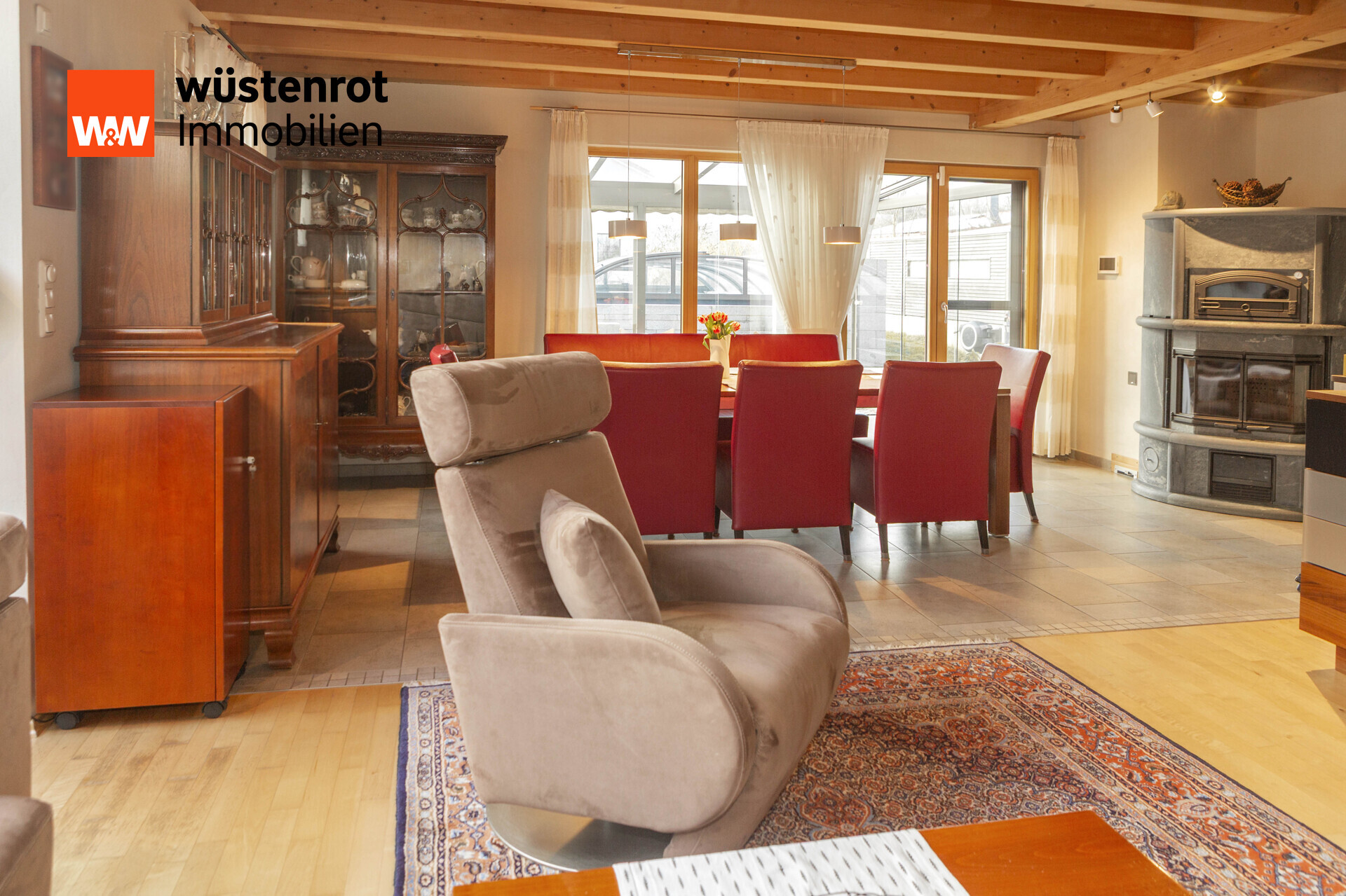 Immobilienangebot - Pfaffenhofen an der Ilm / Affalterbach - Alle - Mit A+ energetisch top! Modernes Familienhaus mit großer Einliegerwohnung und Pool