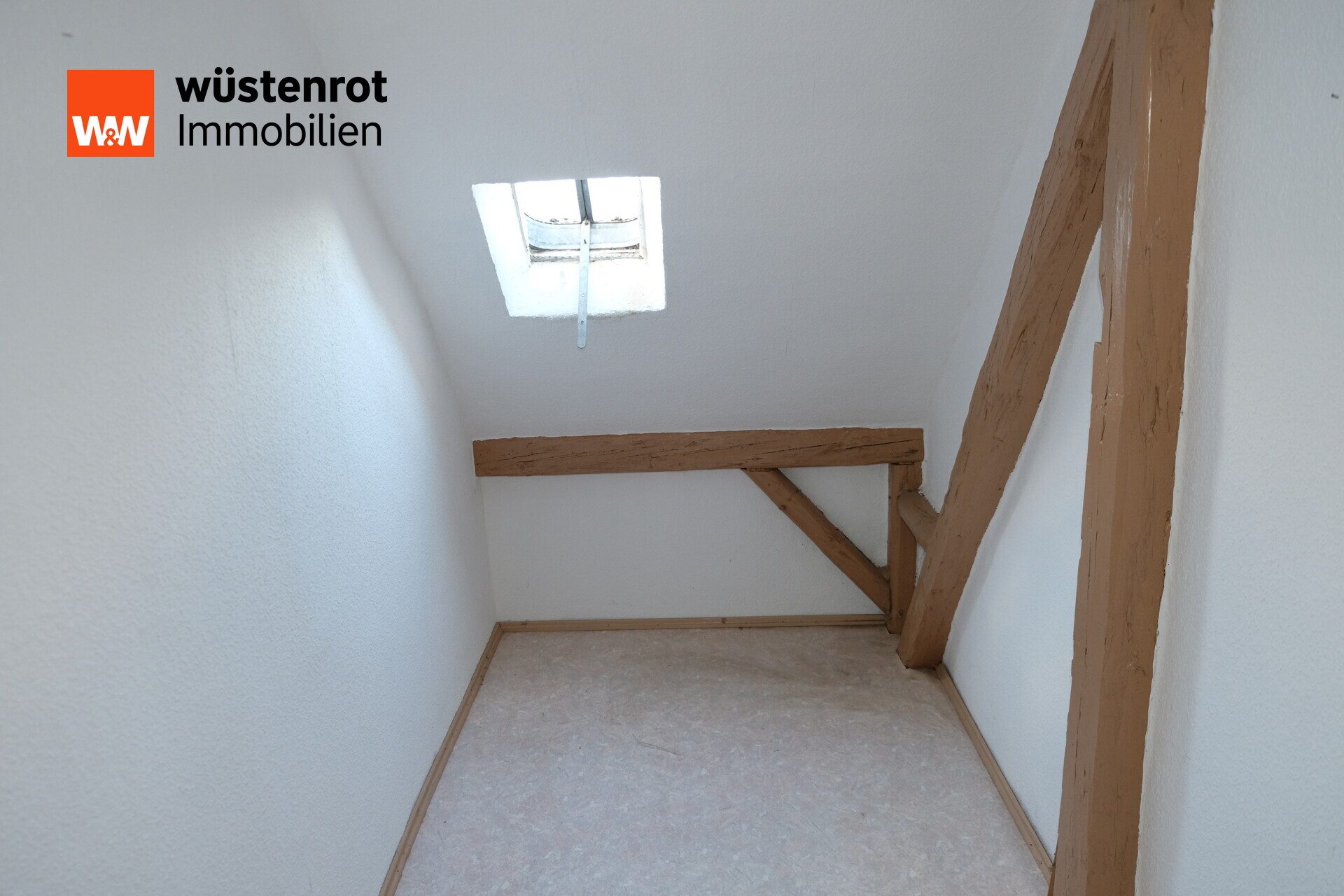 Immobilienangebot - Waldheim - Alle - MFH in Waldheim: Panorama-Blick, Garten & viel Platz – mit Potenzial