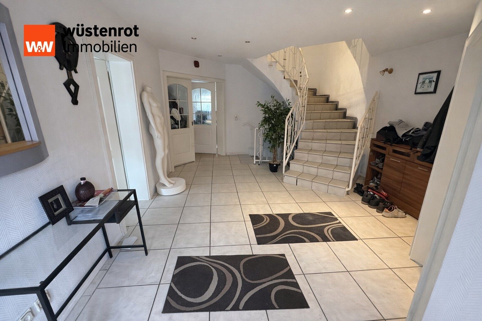 Immobilienangebot - Korschenbroich / Glehn - Alle - Großzügige Doppelhaushälfte im Angebotsverfahren bis 15.06.