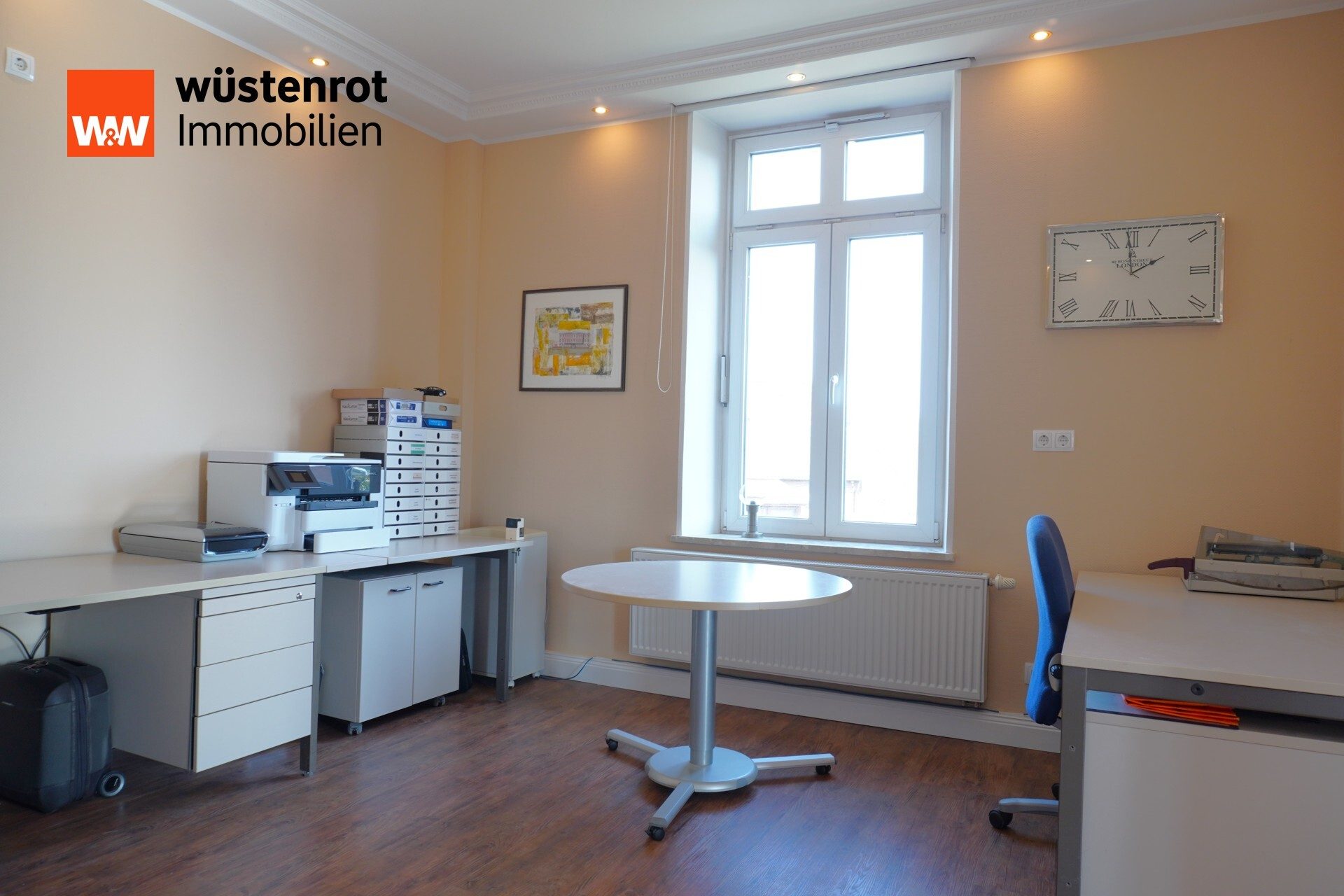 Immobilienangebot - Süsel - Alle - Repräsentative Villa mit vielseitigen Nutzungsmöglichkeiten in Ostseenähe - 365 qm, 13 Zimmer - Große Familie - Generationswohnen - Wohnen & Arbeiten - Einliegerwohnung