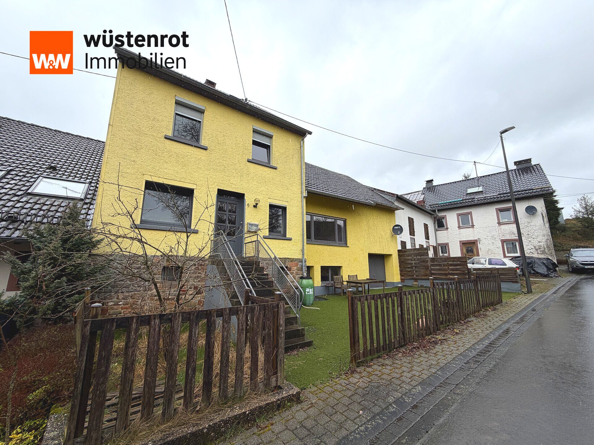 Immobilienangebot - Weidenbach - Alle - Einfamilienhaus zur Sanierung – ideal für handwerklich Versierte!