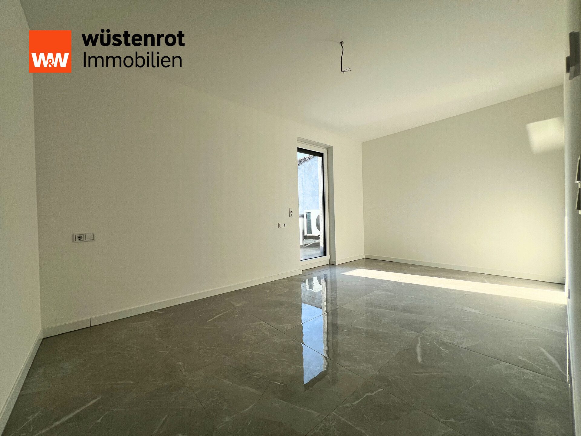 Immobilienangebot - Alzey - Alle - Erstbezug: Helles Penthouse mit privatem Treppenhaus, XL-Dachterrasse und Stellplatz...