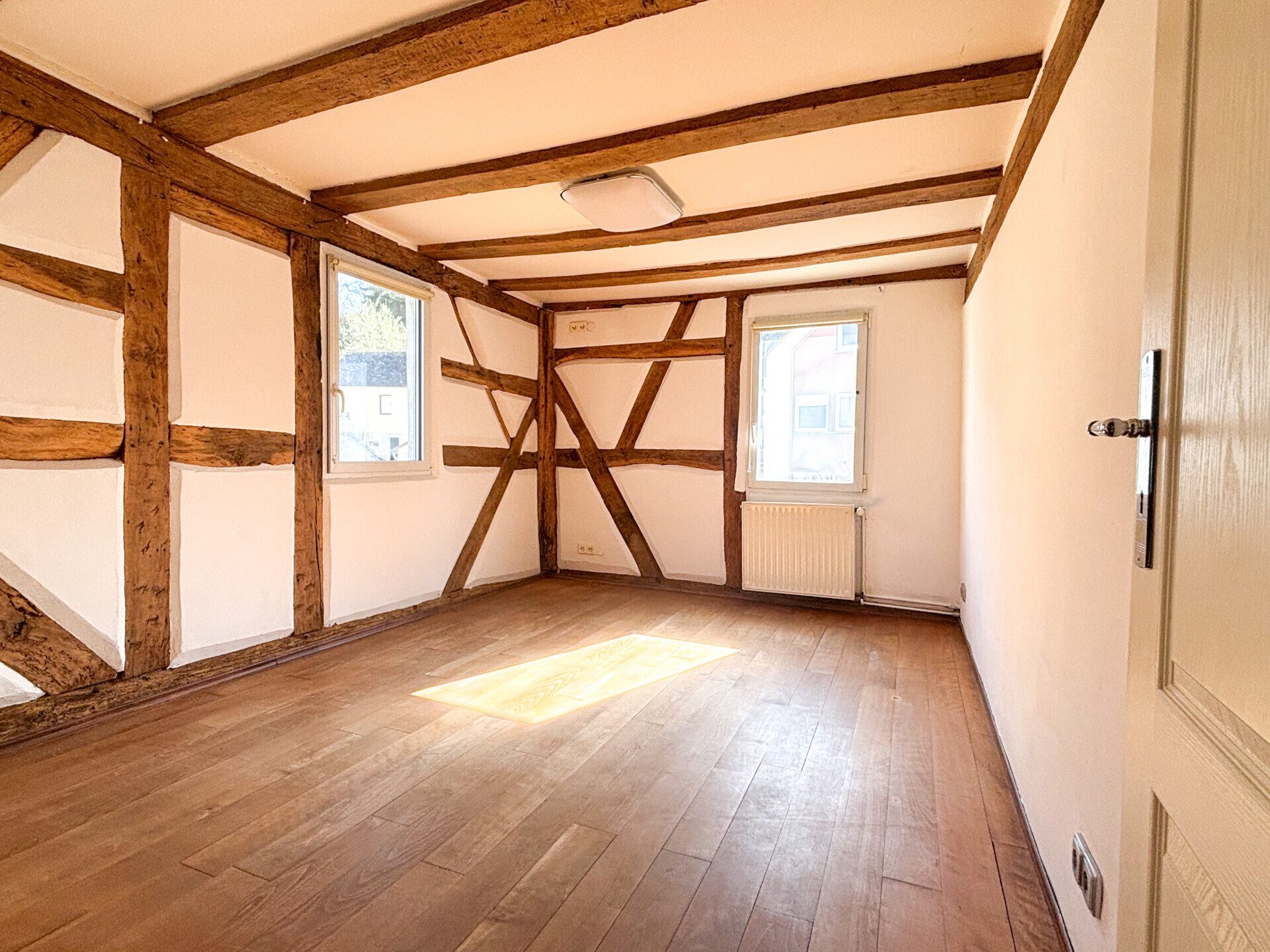 Immobilienangebot - Koblenz / Immendorf - Alle - Gemütliches Fachwerkhaus mit Kaminofen & lichtdurchflutetem Dachgeschoss in Koblenz-Immendorf