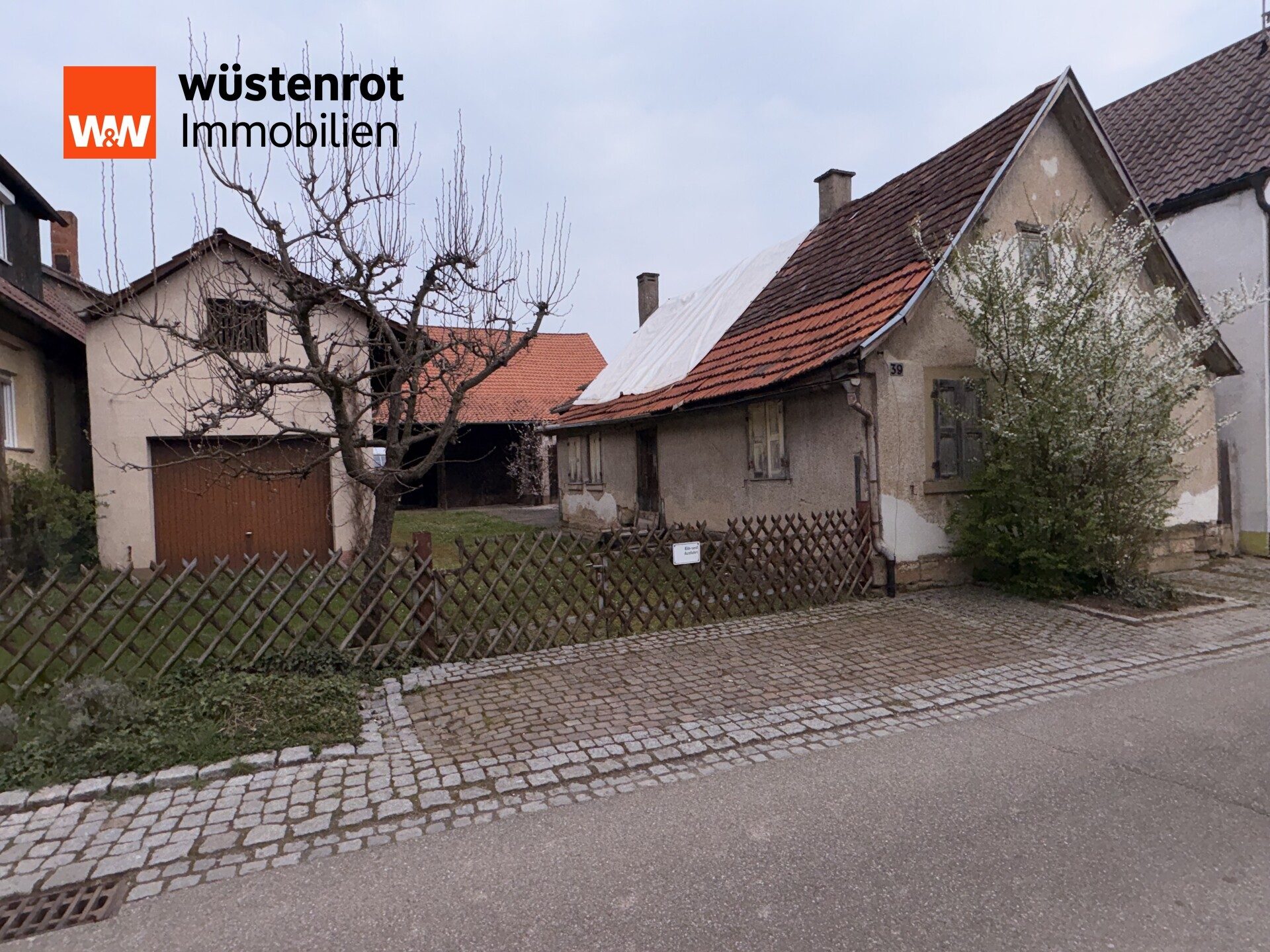 Immobilienangebot - Oberderdingen / Großvillars - Alle - Sanierungsobjekt mit Entwicklungspotenzial auf 463 m² Grundstück