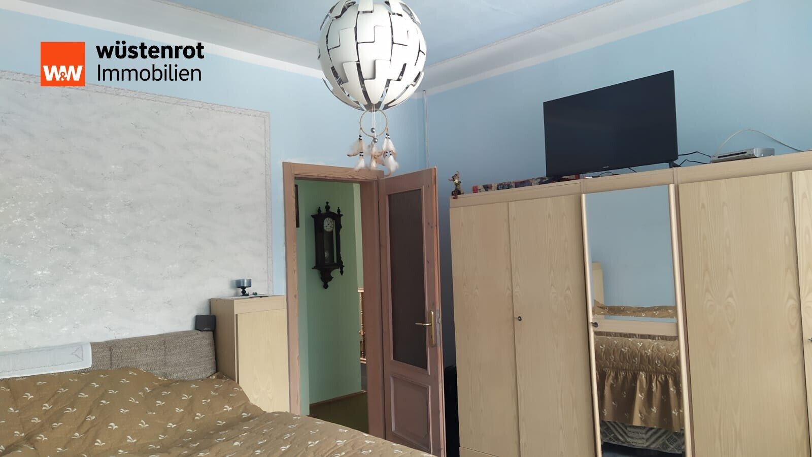 Immobilienangebot - Großschönau - Alle - Platz und Geborgenheit finden Sie in diesem wohnlichen Familienheim in guter Lage von Großschönau.