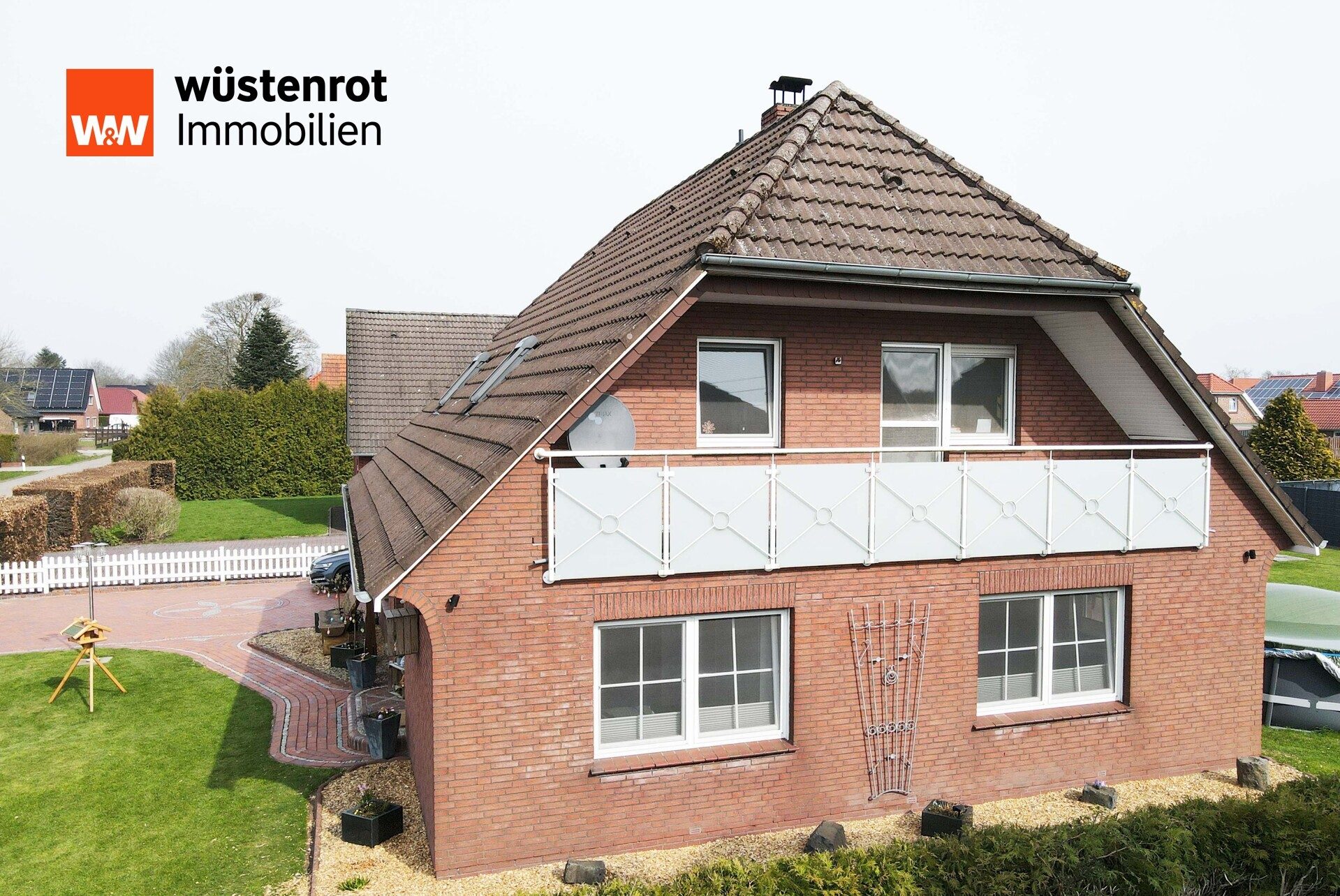 Immobilienangebot - Großheide - Alle - Wohnhaus incl. Ferienwohnung, Nähe Nordsee mit ca. 180m² Wfl. plus ca. 87m² Nutzfl. auf 999m² Grund.