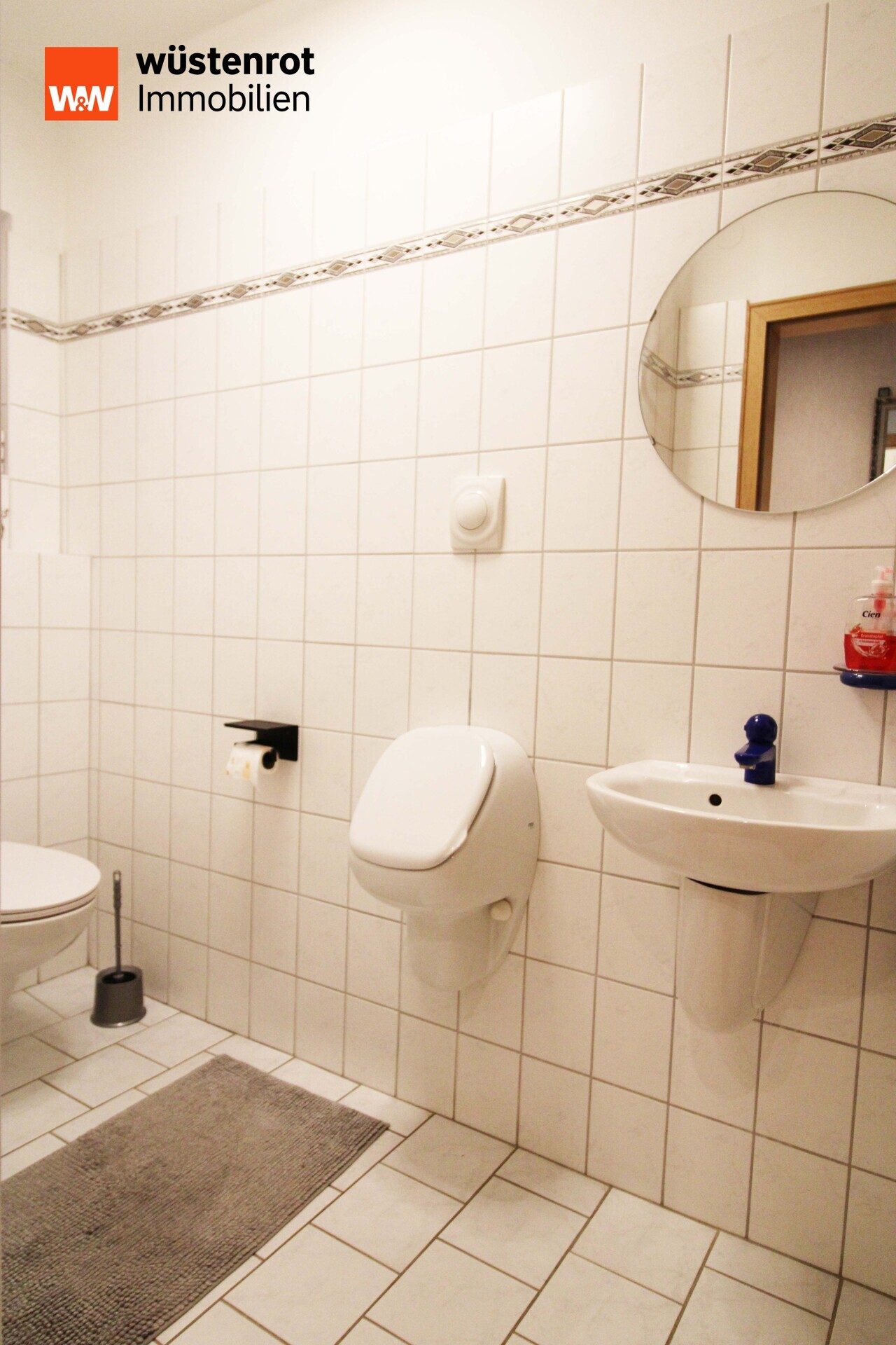 Immobilienangebot - Großheide - Alle - Wohnhaus incl. Ferienwohnung, Nähe Nordsee mit ca. 180m² Wfl. plus ca. 87m² Nutzfl. auf 999m² Grund.
