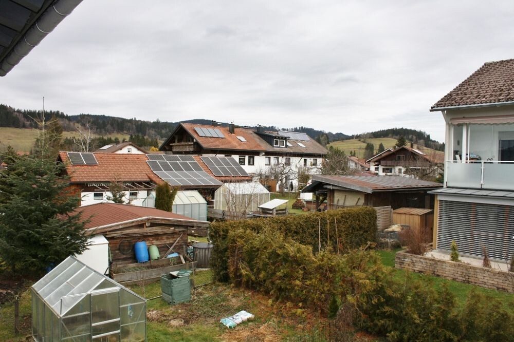 Immobilienangebot - Weitnau / Kleinweiler - Alle - 2 - Familienhaus mit 3 Einzelgaragen in Weitnau / Kleinweiler