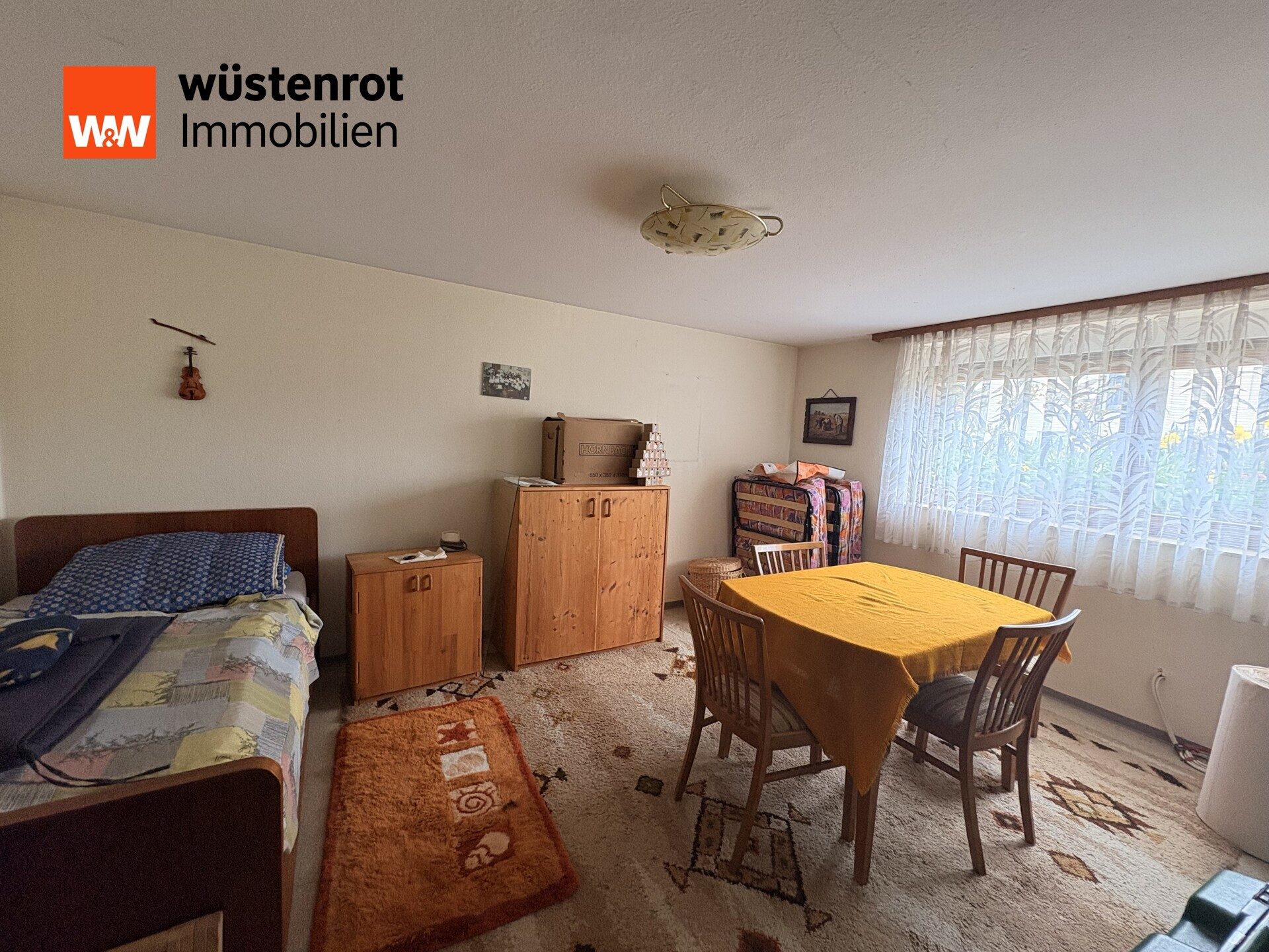 Immobilienangebot - Oberderdingen / Großvillars - Alle - Großzügiges Anwesen mit beeindruckendem Wohnhaus und weitläufiger Scheune