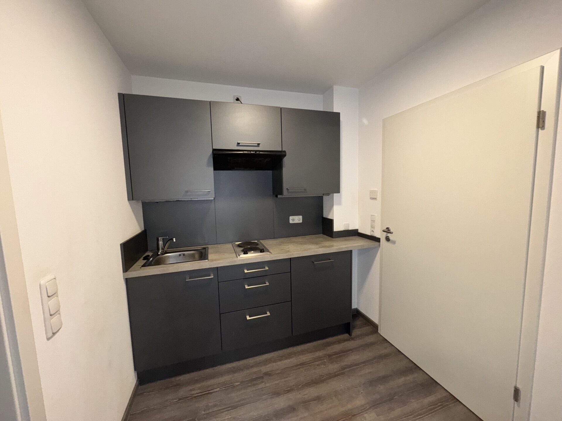 Immobilienangebot - Siegen - Alle - Siegen Oberstadt, hochwertige Ausstattung, inkl. Küche
