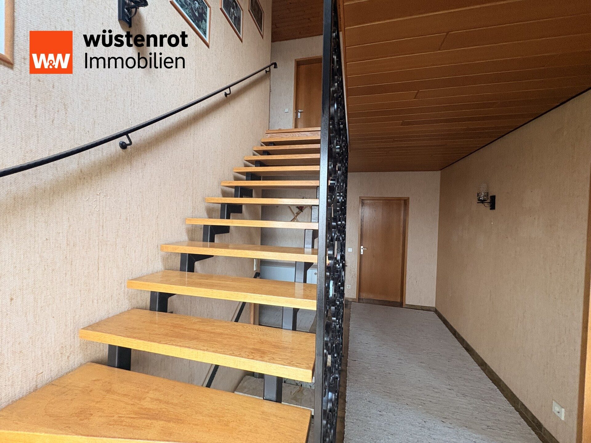 Immobilienangebot - Oberderdingen / Großvillars - Alle - Großzügiges Anwesen mit Wohnhaus, Scheune und viel Entwicklungspotenzial auf 2.521 m² Grundstück