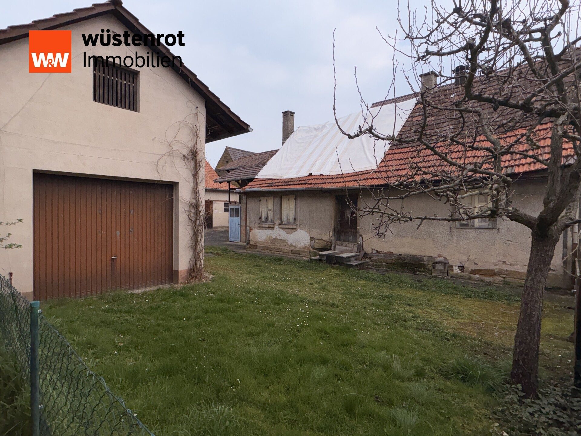 Immobilienangebot - Oberderdingen / Großvillars - Alle - Großzügiges Anwesen mit Wohnhaus, Scheune und viel Entwicklungspotenzial auf 2.521 m² Grundstück