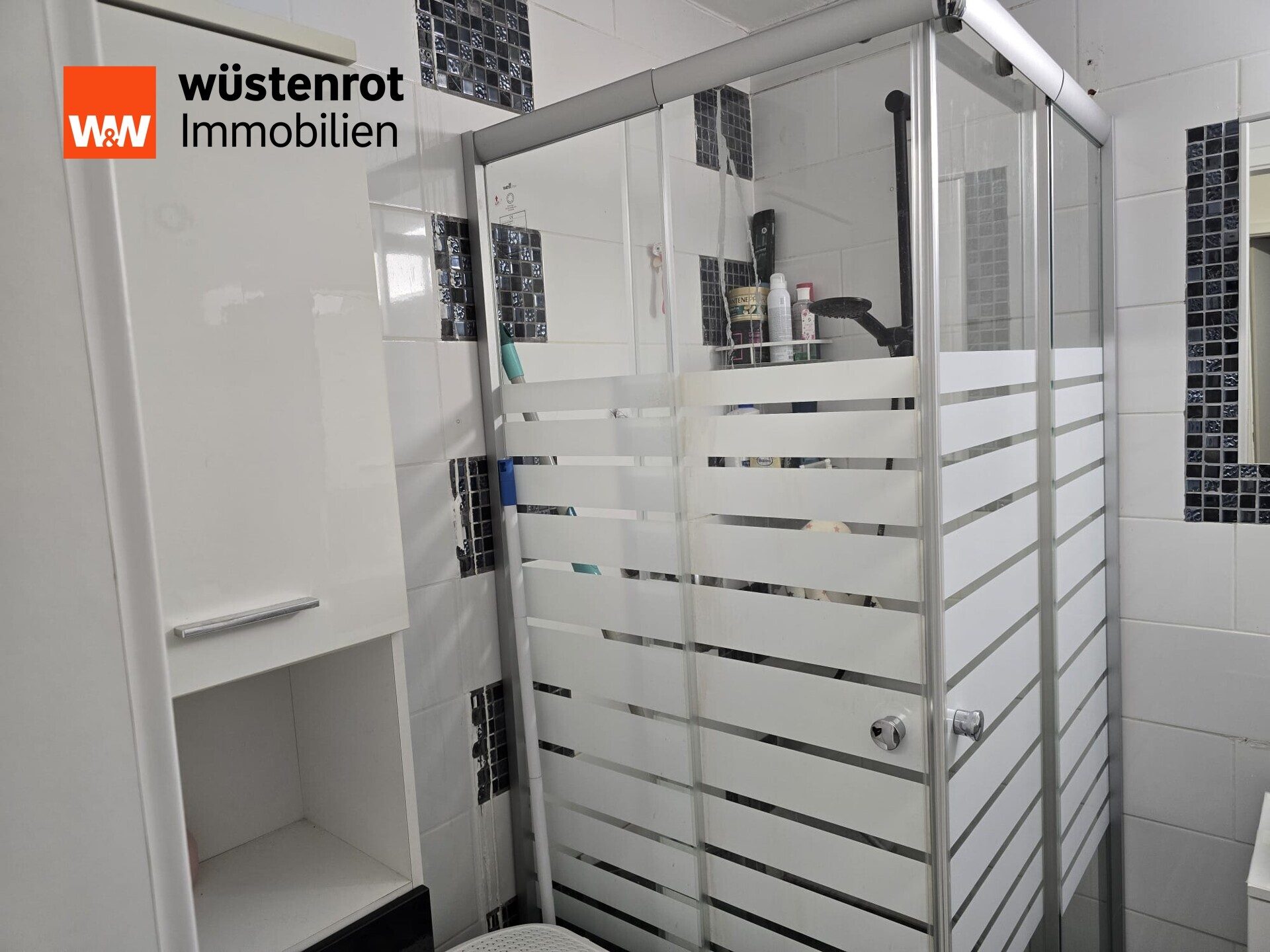 Immobilienangebot - Pforzheim - Alle - Großzügige 3-Zimmer-Wohnung – Modernisiert & Lichtdurchflutet – Vermietet