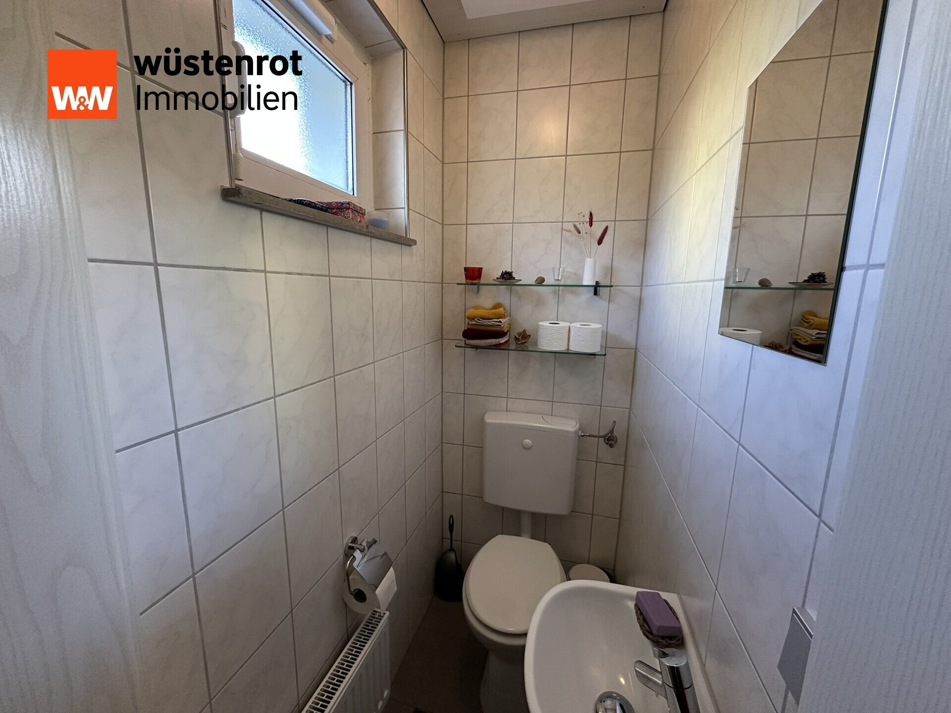 Immobilienangebot - Reutlingen - Alle - Attraktives Einfamilienhaus mit ca. 130 m² Gesamtfläche und viel Privatsphäre