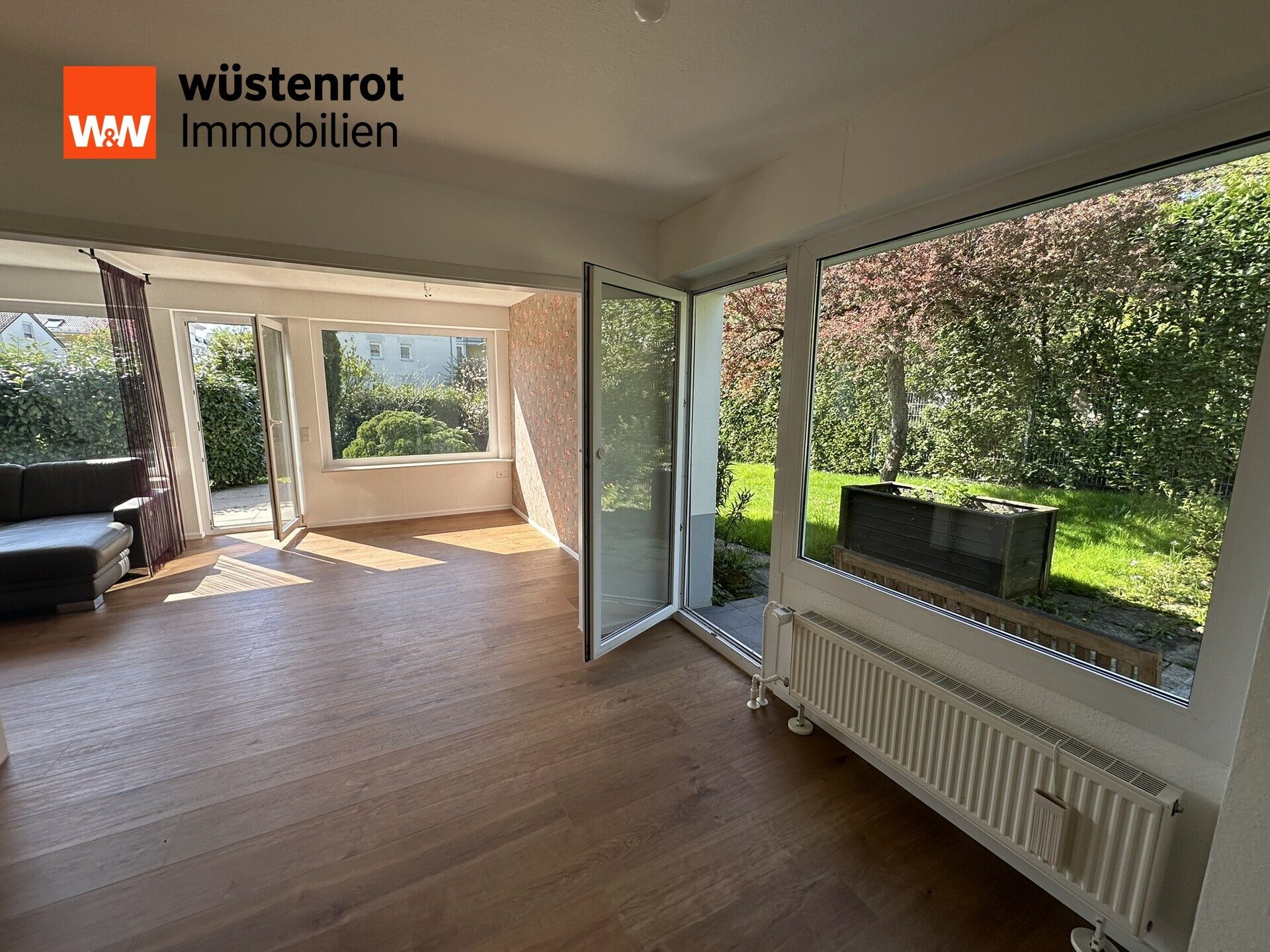 Immobilienangebot - Reutlingen - Alle - Attraktives Einfamilienhaus mit ca. 130 m² Gesamtfläche und viel Privatsphäre