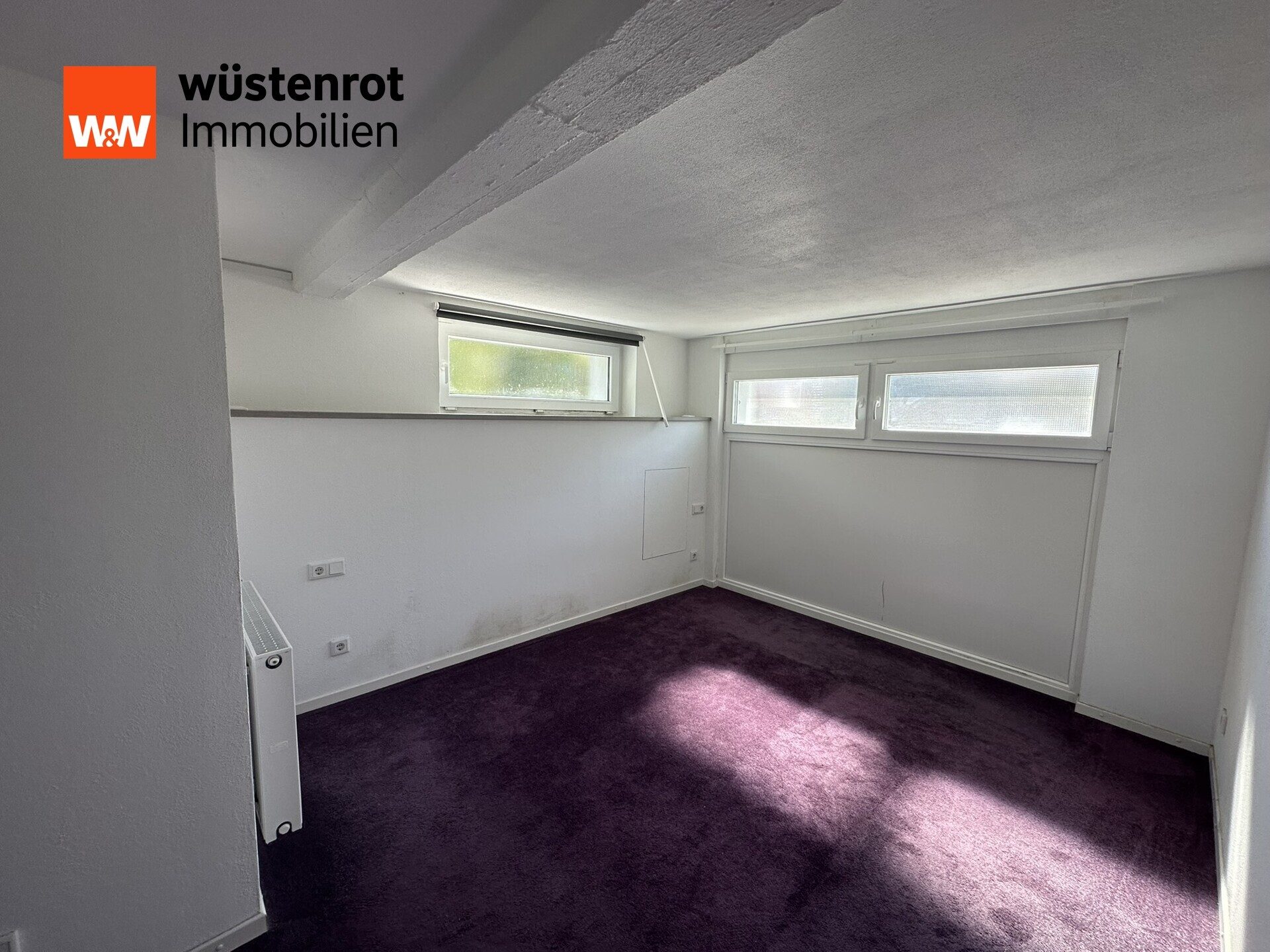 Immobilienangebot - Reutlingen - Alle - Attraktives Einfamilienhaus mit ca. 130 m² Gesamtfläche und viel Privatsphäre