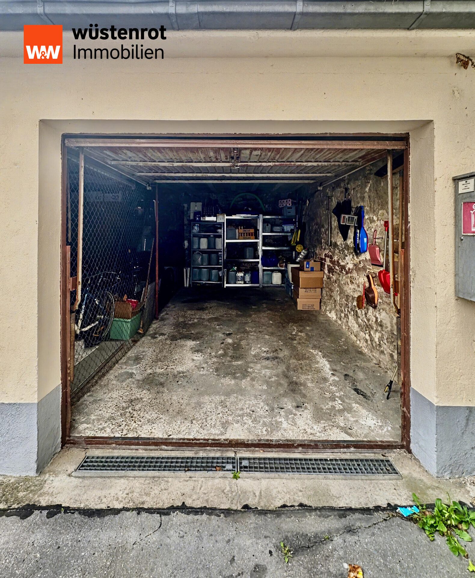 Immobilienangebot - Karlsruhe / Hagsfeld - Alle - Perfekte Kapitalanlage: 5 % Rendite + top sanierte + leerstehend + optimale Raumaufteilung für WGs