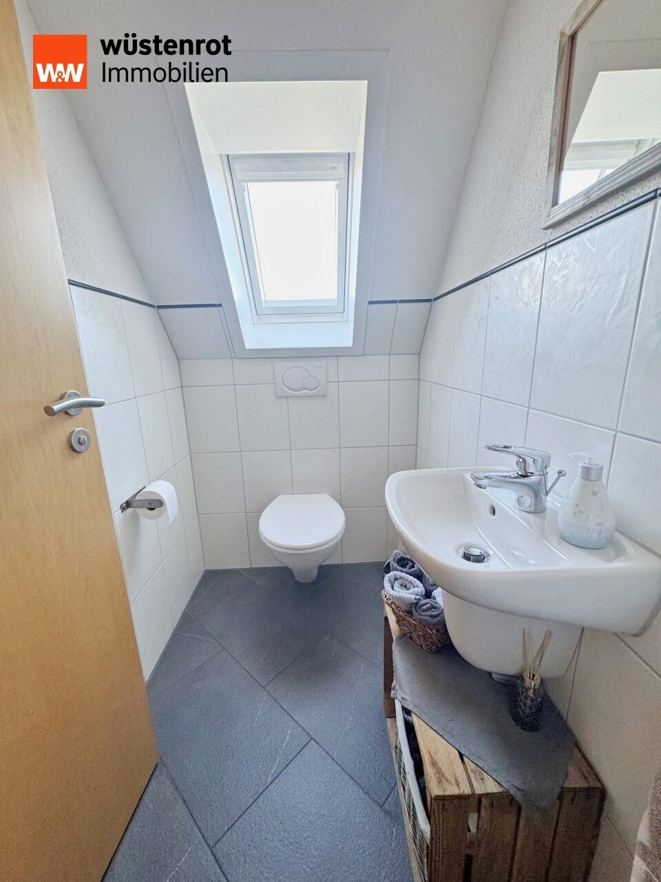 Immobilienangebot - Aalen / Hofherrnweiler - Alle - Zeitlose Eleganz trifft auf modernes Wohnidyll – Ihr neues Refugium in Aalen-Hofherrnweiler