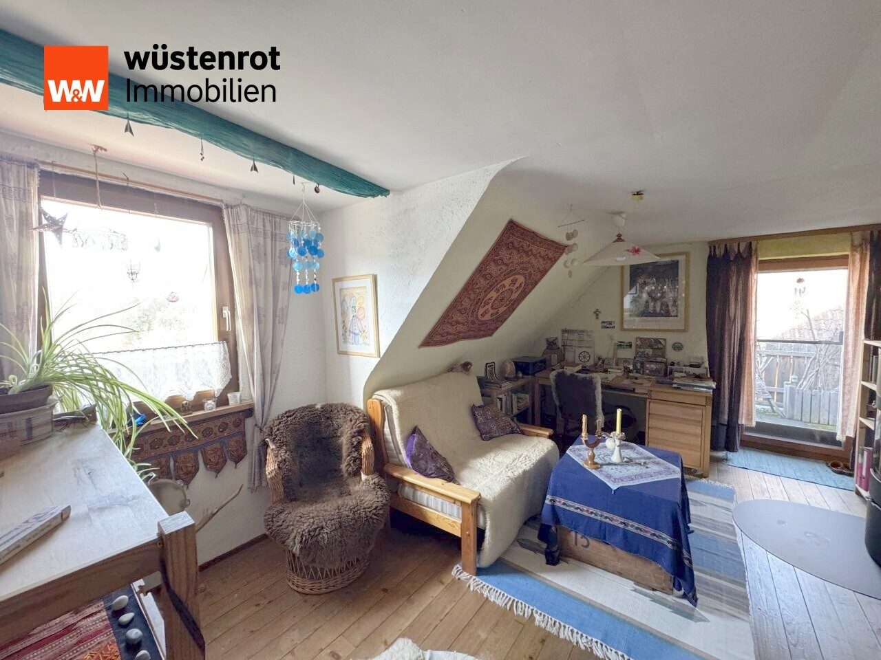 Immobilienangebot - Bopfingen / Oberdorf am Ipf - Alle - Natürliches Wohngefühl: Gepflegte 6-Zimmer-Doppelhaushälfte und Anbau in Bopfingen am Ipf