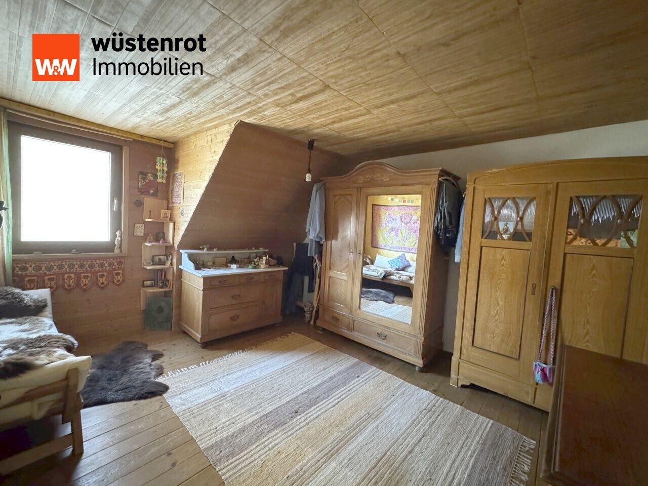 Immobilienangebot - Bopfingen / Oberdorf am Ipf - Alle - Natürliches Wohngefühl: Gepflegte 6-Zimmer-Doppelhaushälfte und Anbau in Bopfingen am Ipf