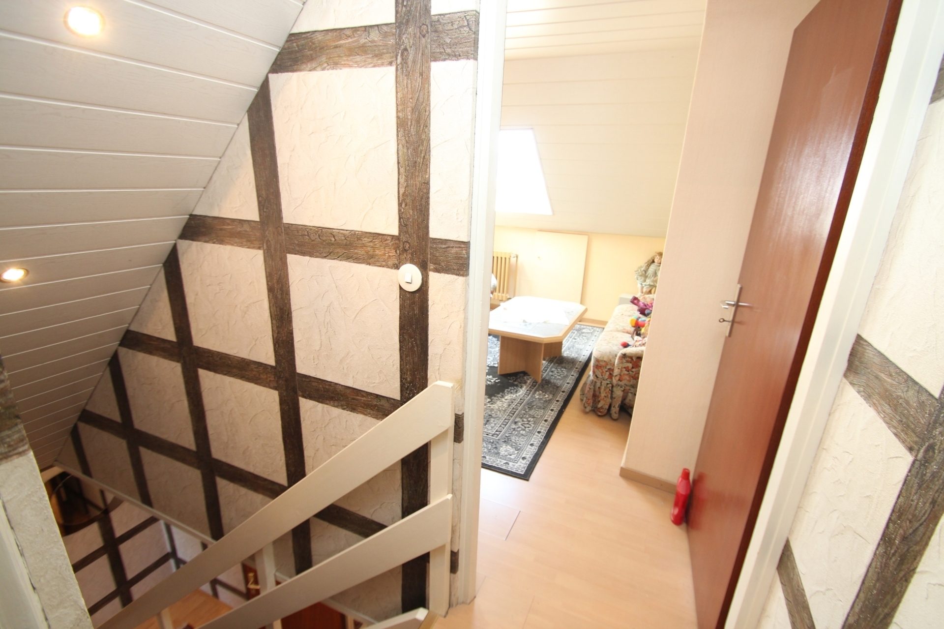 Immobilienangebot - Lohmar - Alle - Mit 3D: Reihenhaus mit Terrasse & viel Potenzial – 
Ihr neues Zuhause wartet!