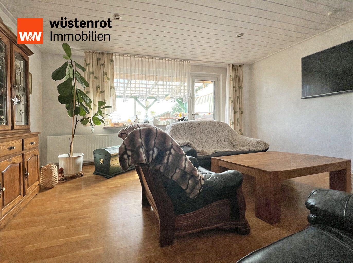 Immobilienangebot - Ducherow - Alle - WOHNEN AUF EINER EBENE MIT NEUER HEIZUNG + EINBAUKÜCHE + ZWEI BÄDER + VIEL PLATZ FÜR IHRE HOBBYS