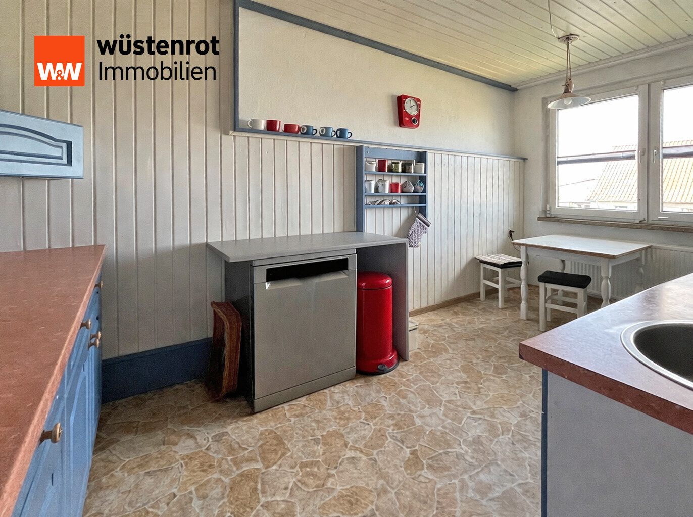 Immobilienangebot - Ducherow - Alle - WOHNEN AUF EINER EBENE MIT NEUER HEIZUNG + EINBAUKÜCHE + ZWEI BÄDER + VIEL PLATZ FÜR IHRE HOBBYS