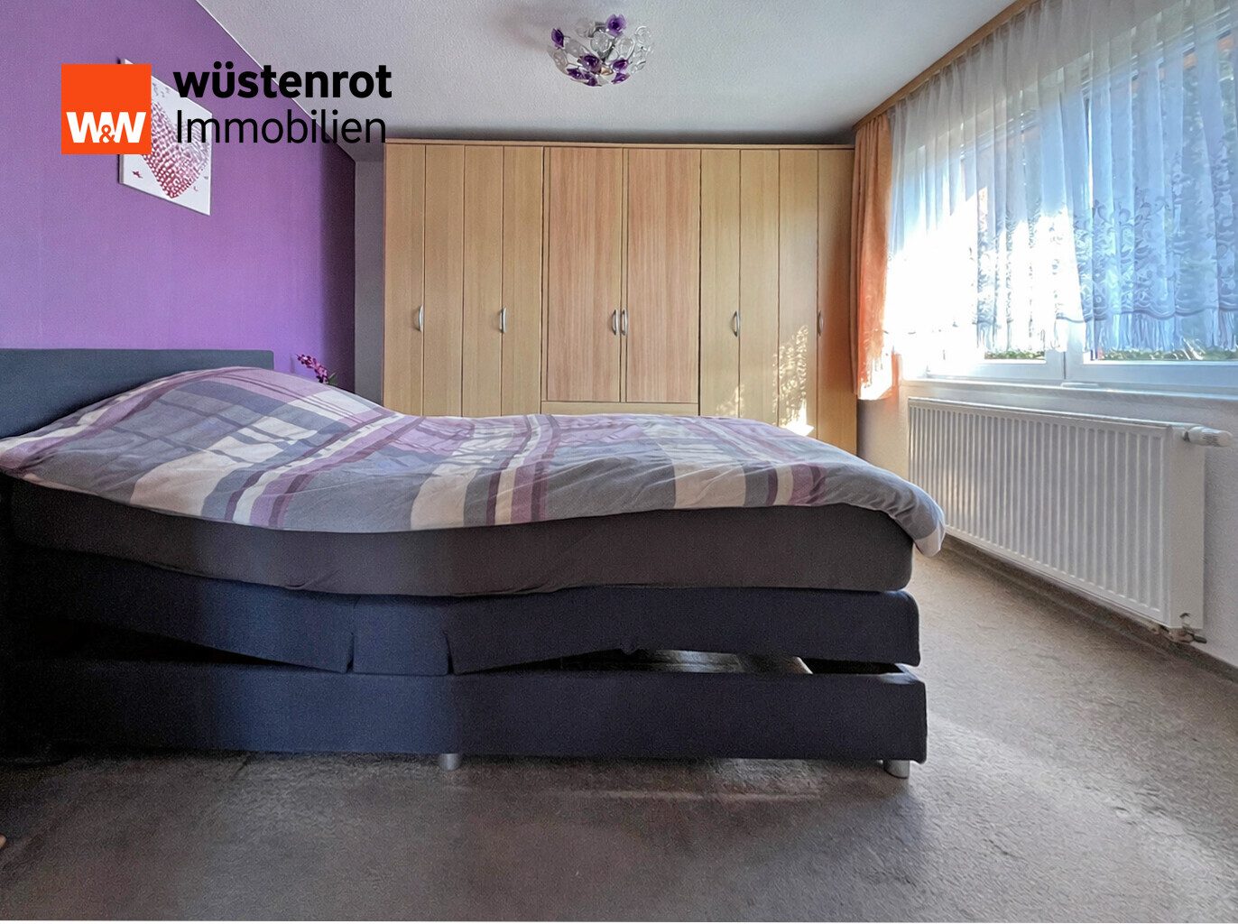 Immobilienangebot - Karlsburg - Alle - TOP MODERNISIERTE HAUSHÄLFTE MIT PHOTOVOLTAIKANLAGE + KAMINOFEN + EINBAUKÜCHE AUF GROSSEM GRUNDSTÜCK