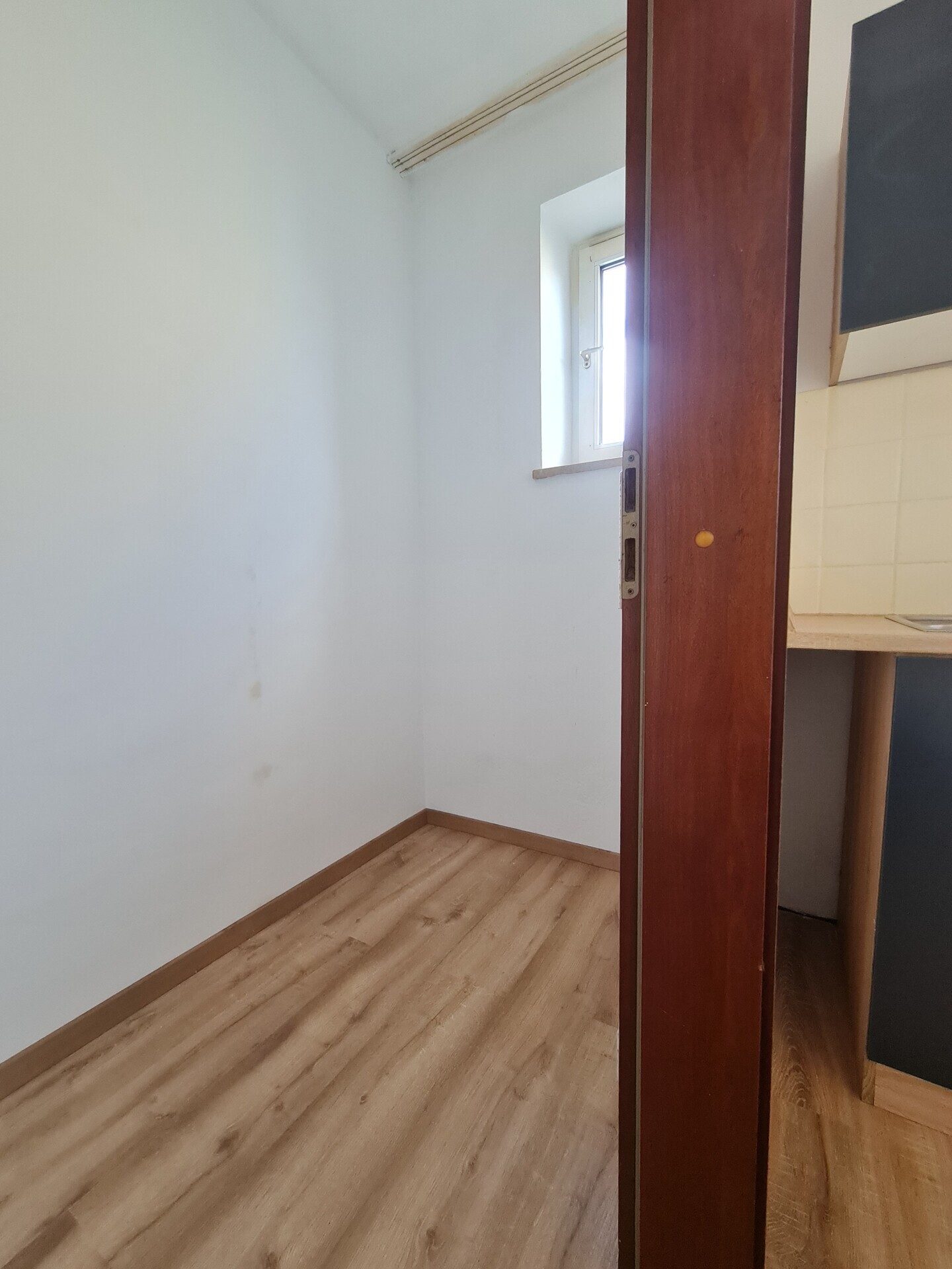 Immobilienangebot - Neuhaus am Inn - Alle - Traumhafte 2-Zi-EG-Wohnung - perfekter Schnitt, sonnig, hell und komplett renoviert - top Chance !