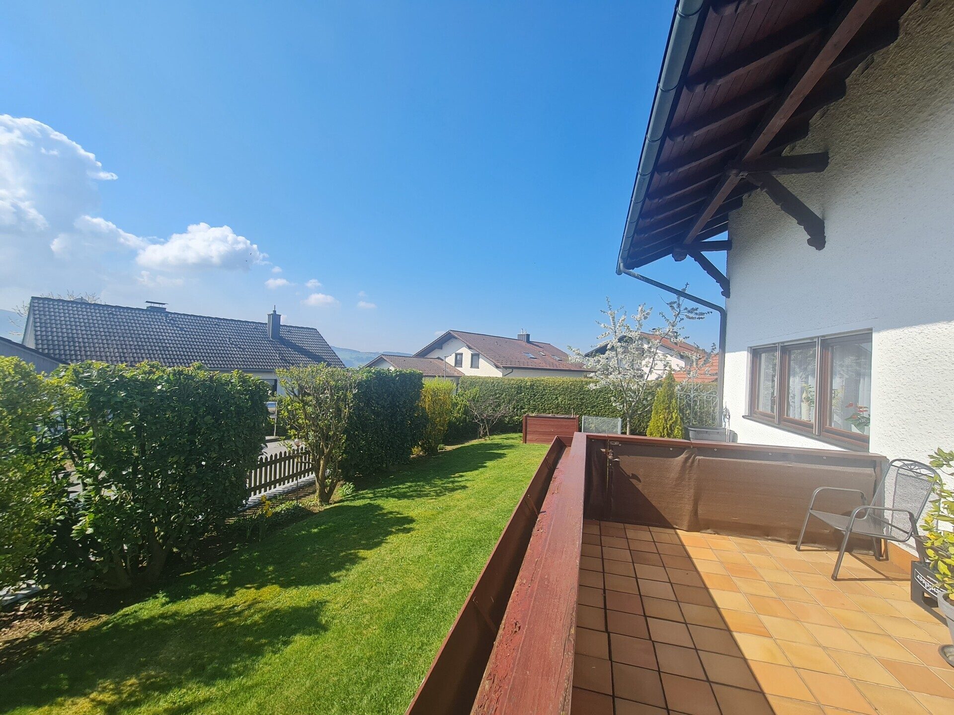 Immobilienangebot - Untergriesbach - Alle - Zuhause für`s Herz!
Wohn(t)raum in toller, sonniger Lage. Mega Garten und alles bestens gepflegt.
