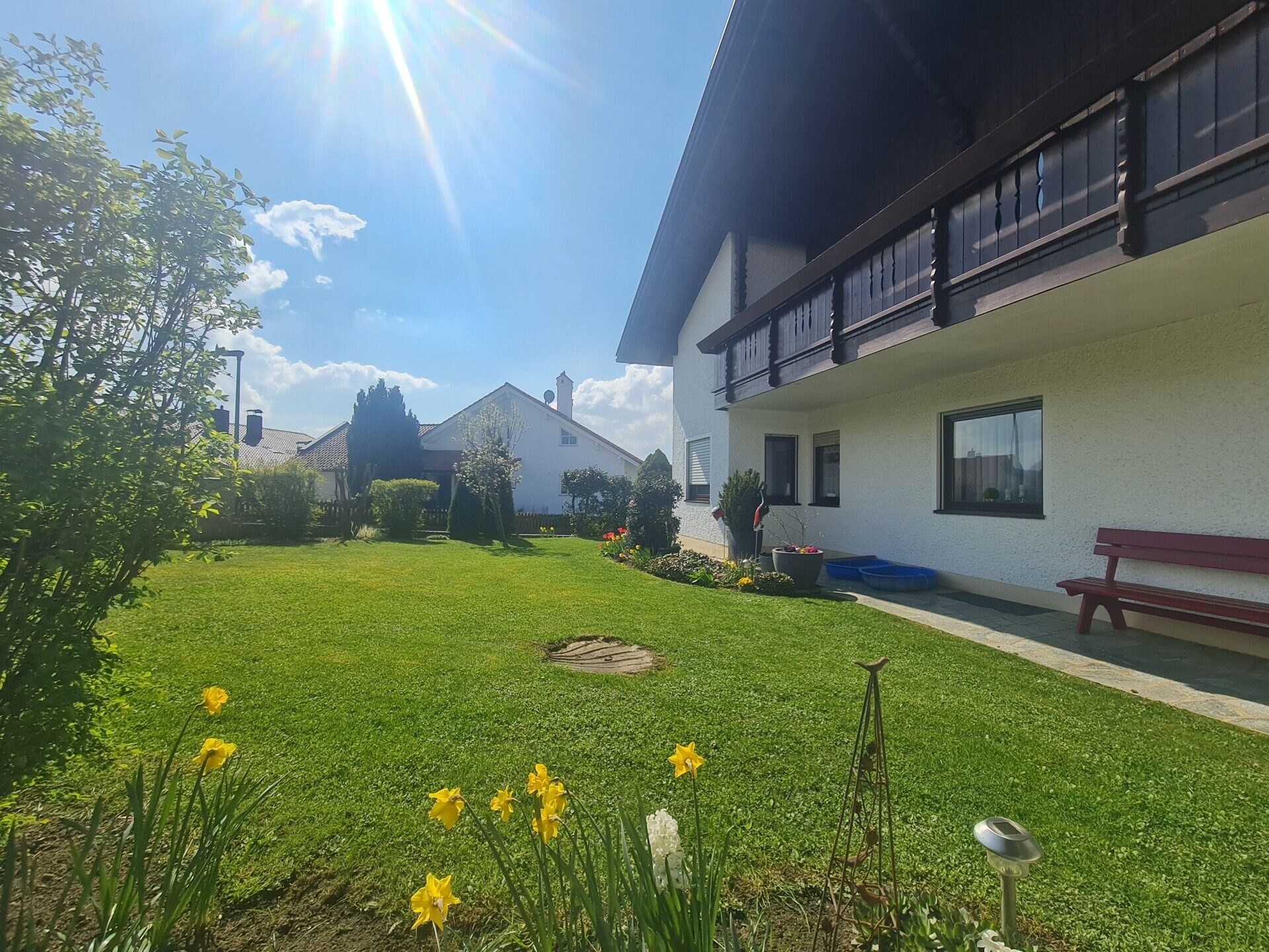 Immobilienangebot - Untergriesbach - Alle - Zuhause für`s Herz!
Wohn(t)raum in toller, sonniger Lage. Mega Garten und alles bestens gepflegt.
