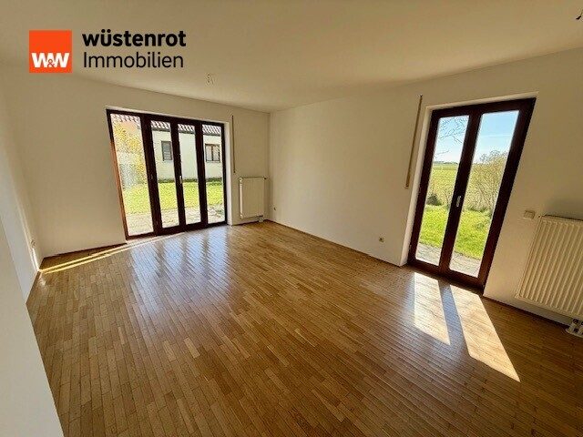 Immobilienangebot - Fraunberg / Reichenkirchen - Alle - TOP-LAGE: Helles Zweifamilienhaus mit Weitblick & großem Garten!