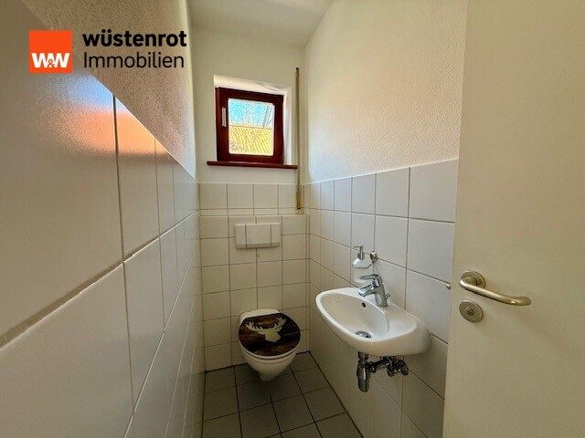 Immobilienangebot - Fraunberg / Reichenkirchen - Alle - TOP-LAGE: Helles Zweifamilienhaus mit Weitblick & großem Garten!