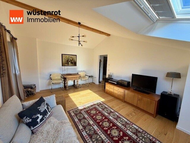 Immobilienangebot - Kiefersfelden - Alle - UNVERBAUBARER BLICK: Helles 81m² DG-Unikat – 2019 hochwertig saniert!