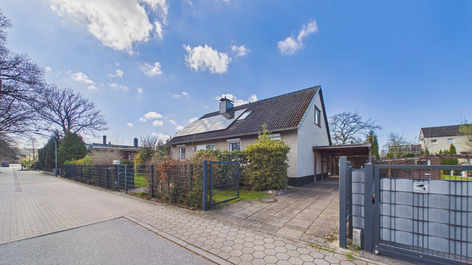 Immobilienangebot - Hamburg - Alle - Gepflegtes Einfamilienhaus mit Ausbaureserve