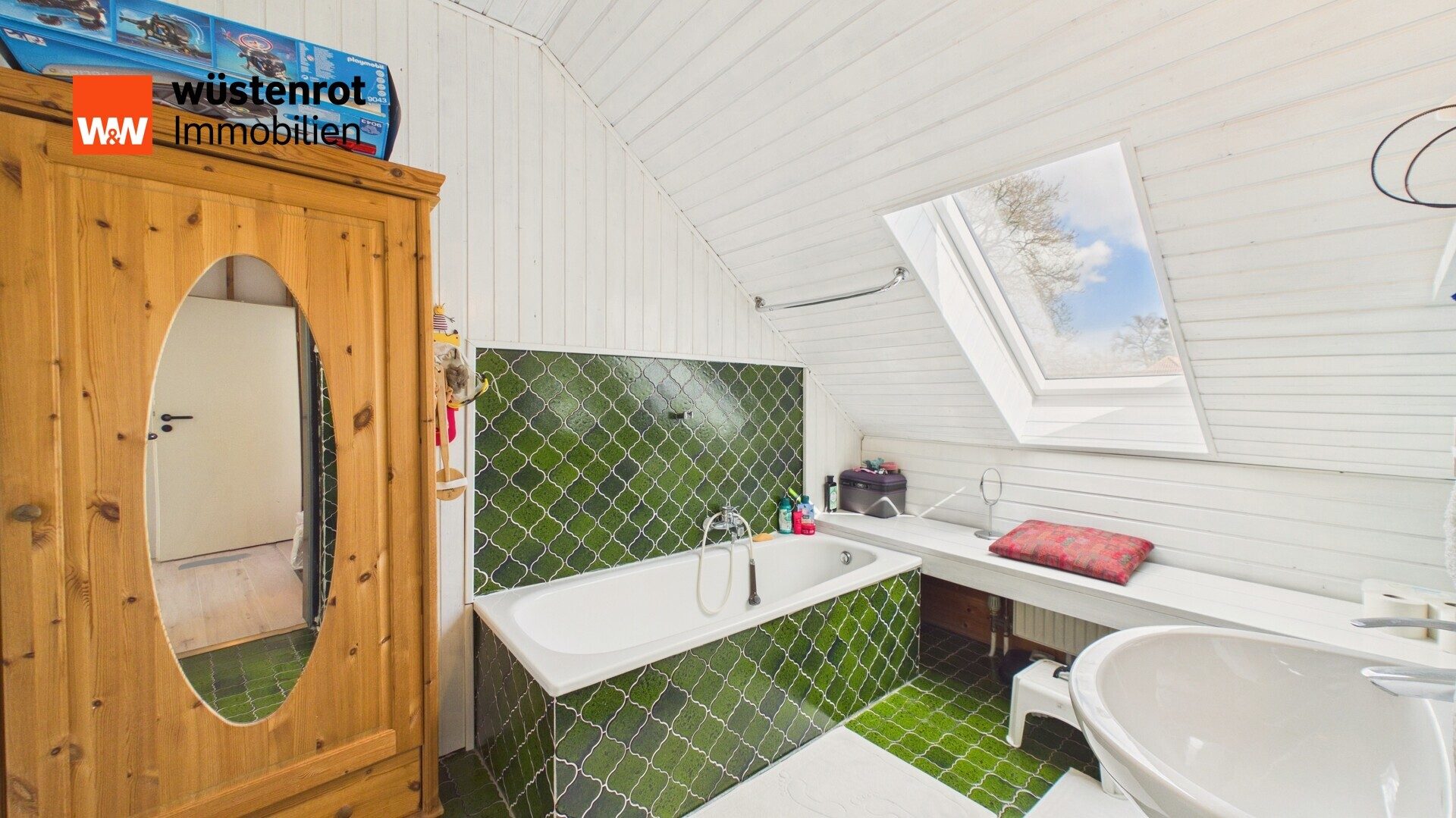 Immobilienangebot - Hamburg - Alle - Gepflegtes Einfamilienhaus mit Ausbaureserve