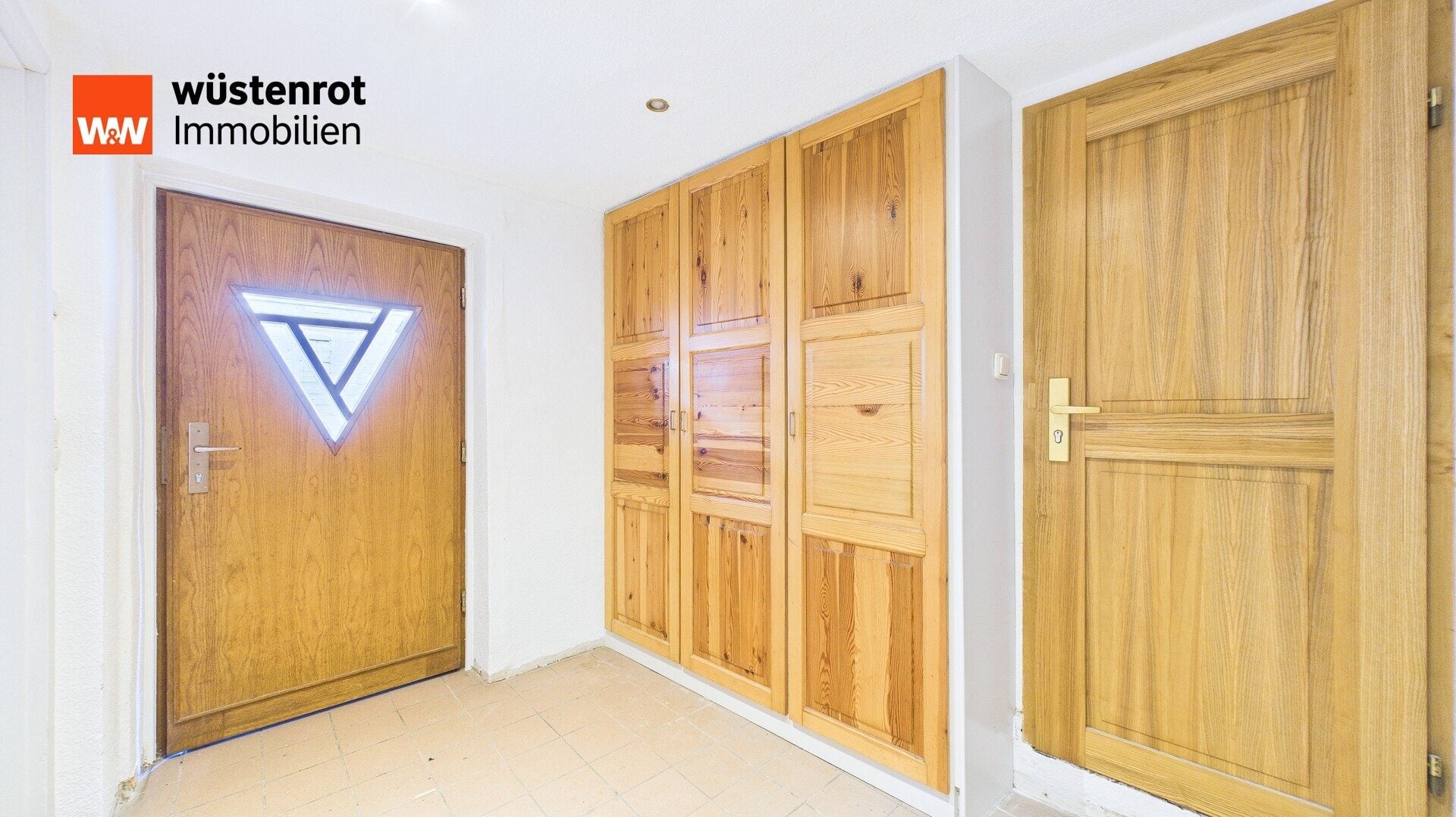 Immobilienangebot - Neumünster - Alle - EFH mit Einliegerwohnung und Werkstatt