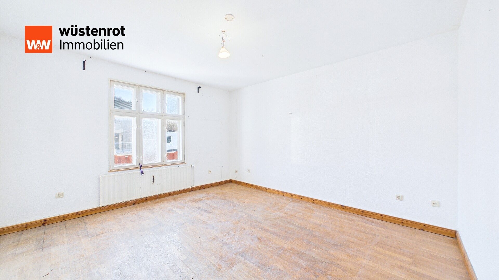 Immobilienangebot - Neumünster - Alle - EFH mit Einliegerwohnung und Werkstatt