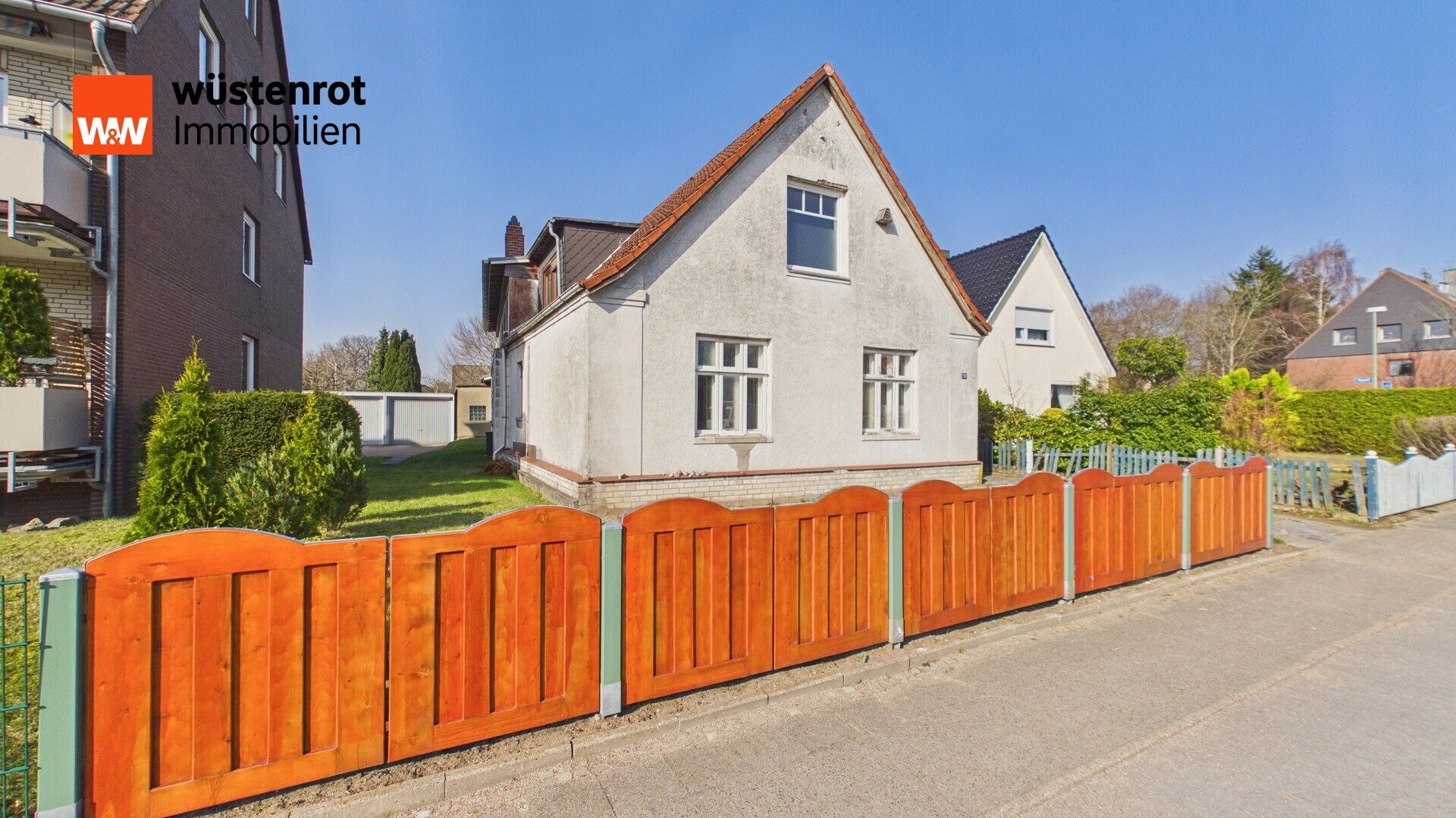 Immobilienangebot - Neumünster - Alle - EFH mit Einliegerwohnung und Werkstatt
