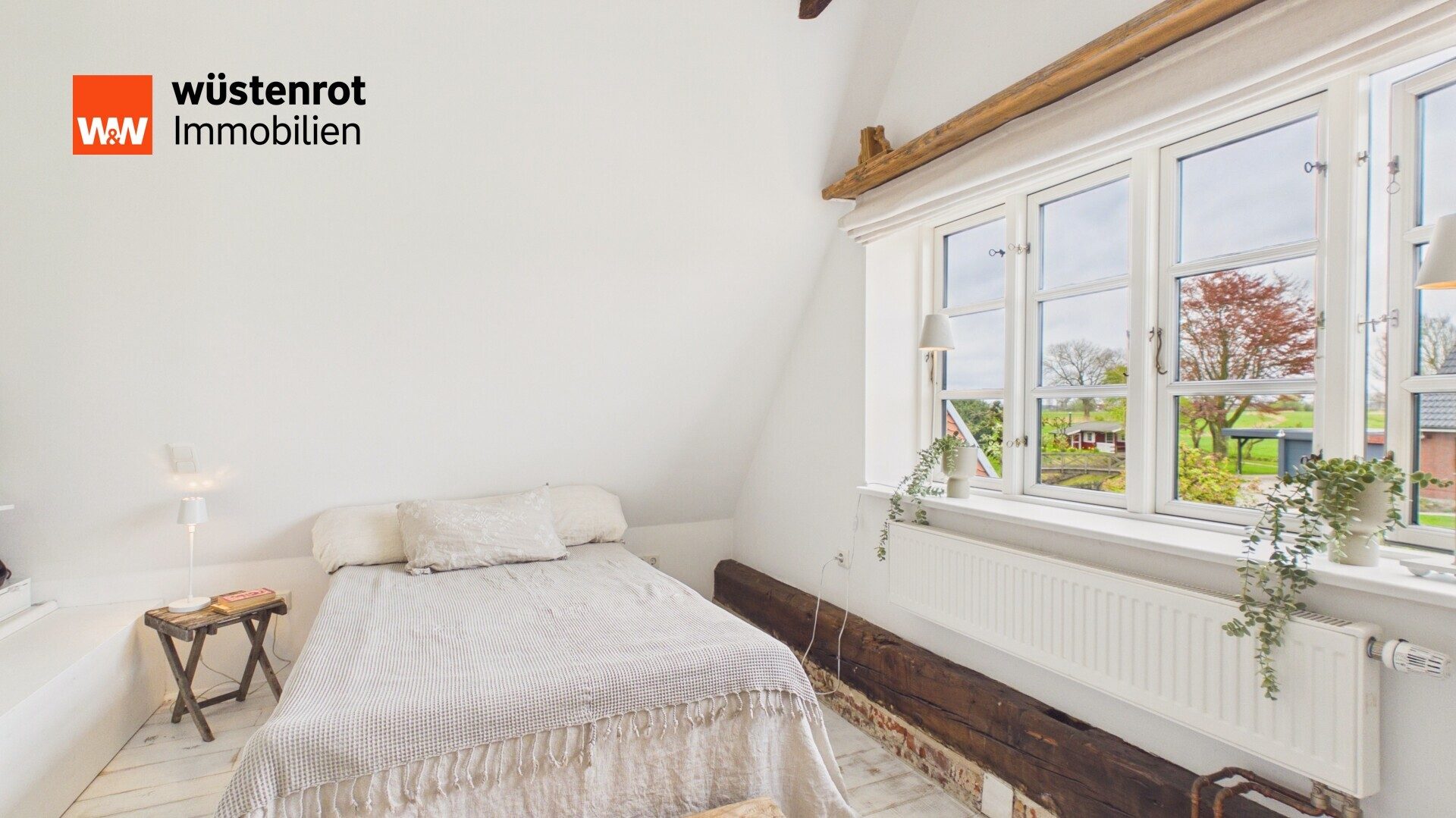 Immobilienangebot - Seestermühe - Alle - Traum-Reetdachkate am Elbdeich