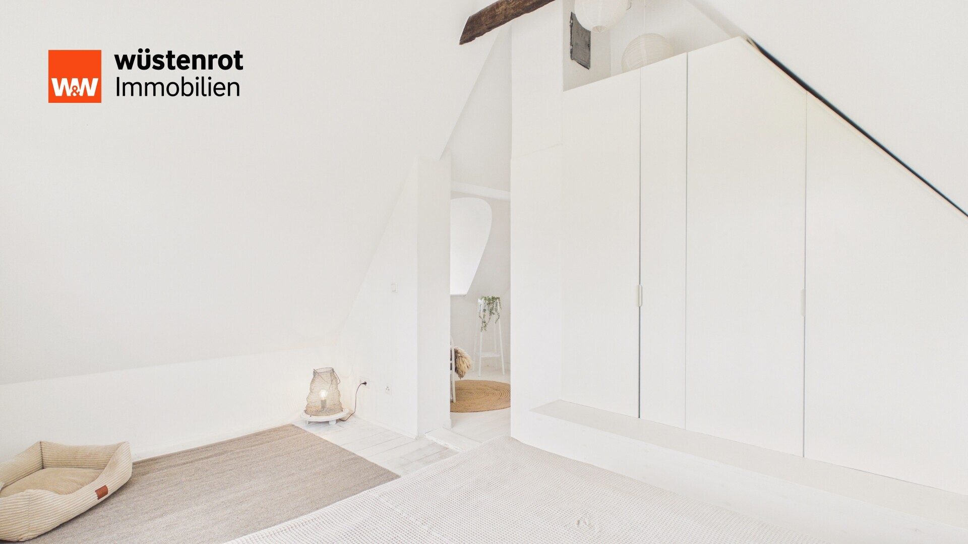Immobilienangebot - Seestermühe - Alle - Traum-Reetdachkate am Elbdeich
