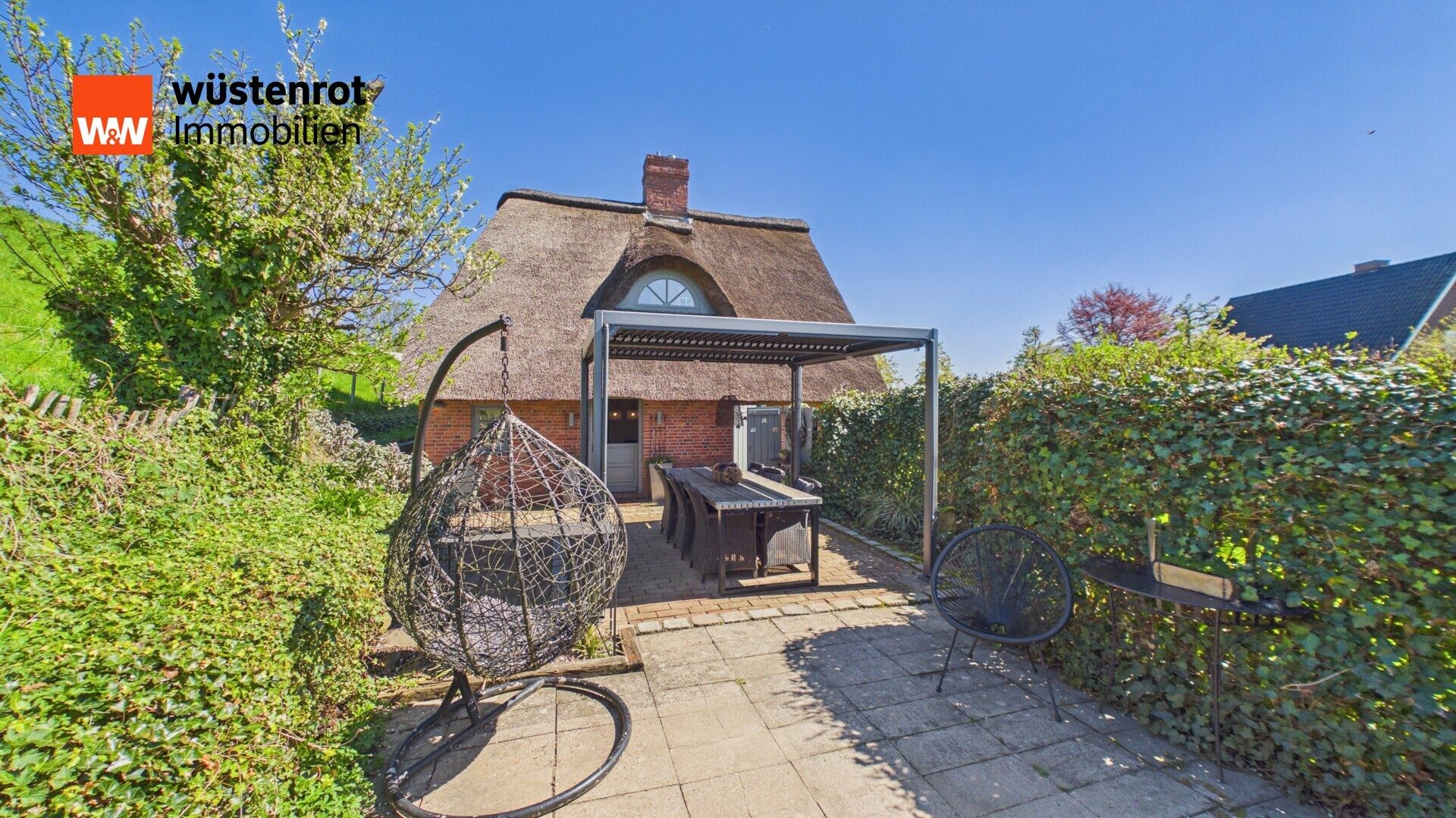 Immobilienangebot - Seestermühe - Alle - Traum-Reetdachkate am Elbdeich