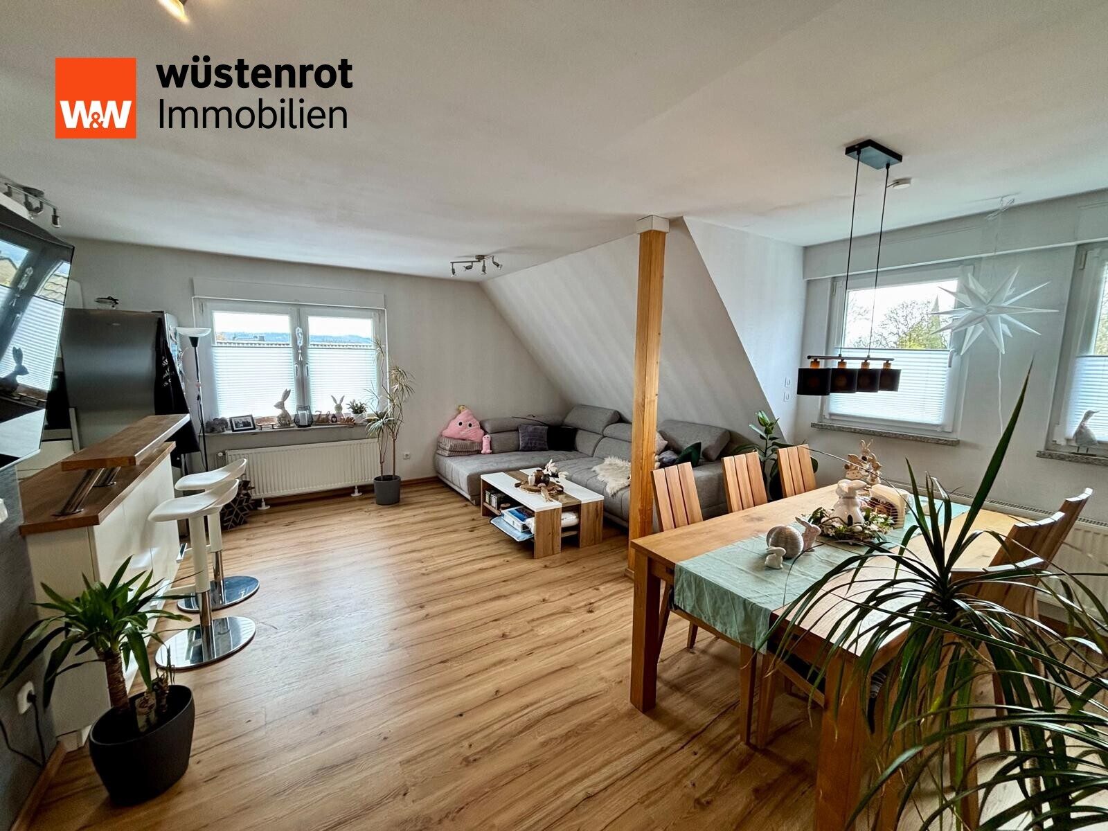 Immobilienangebot - Schwerte - Alle - Wohnen in ruhiger Best-Lage – Gepflegtes, modernisiertes Dreifamilienhaus in Schwerte-Westhofen