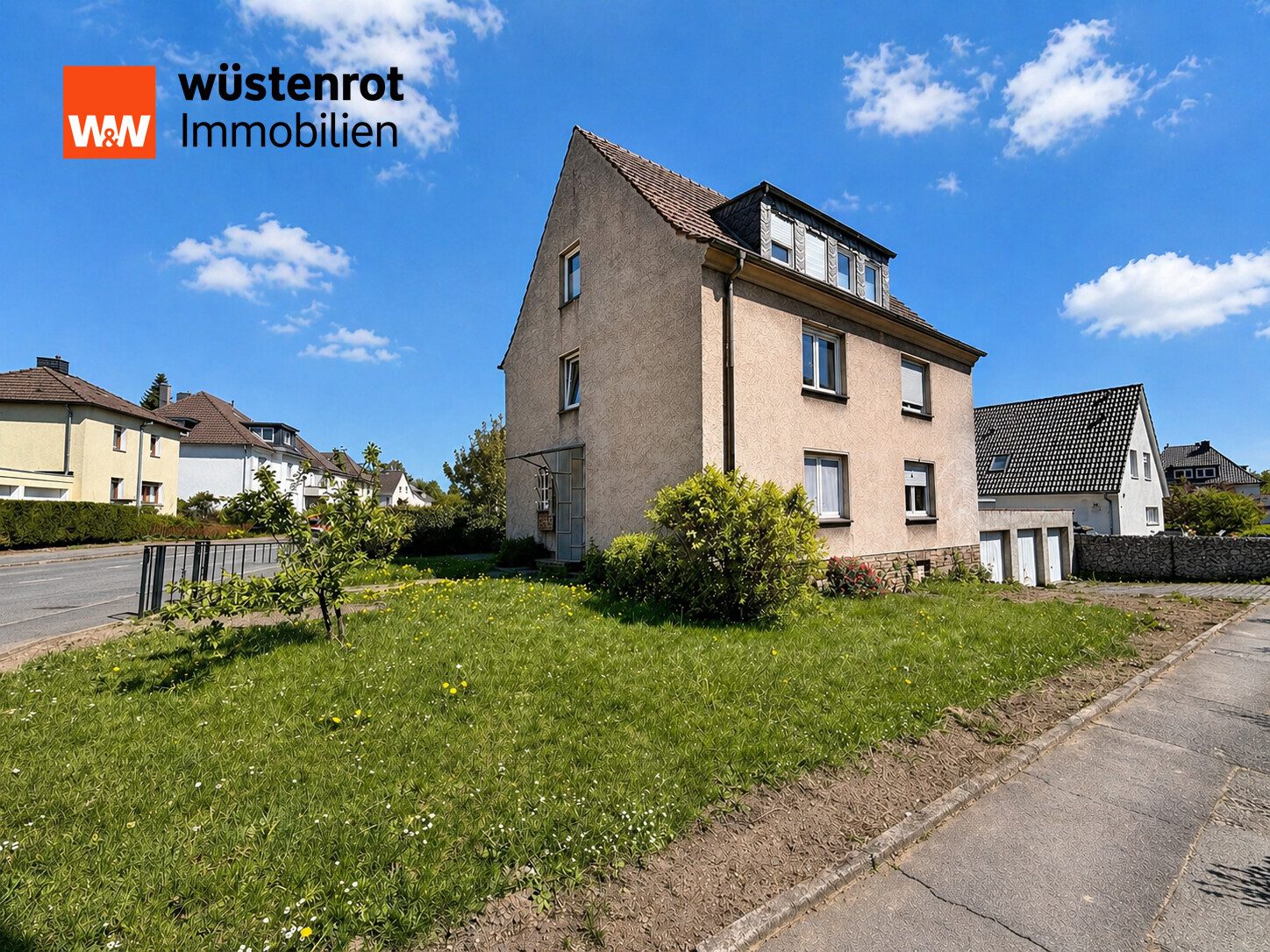 Immobilienangebot - Schwerte - Alle - Wohnen in ruhiger Best-Lage – Gepflegtes, modernisiertes Dreifamilienhaus in Schwerte-Westhofen