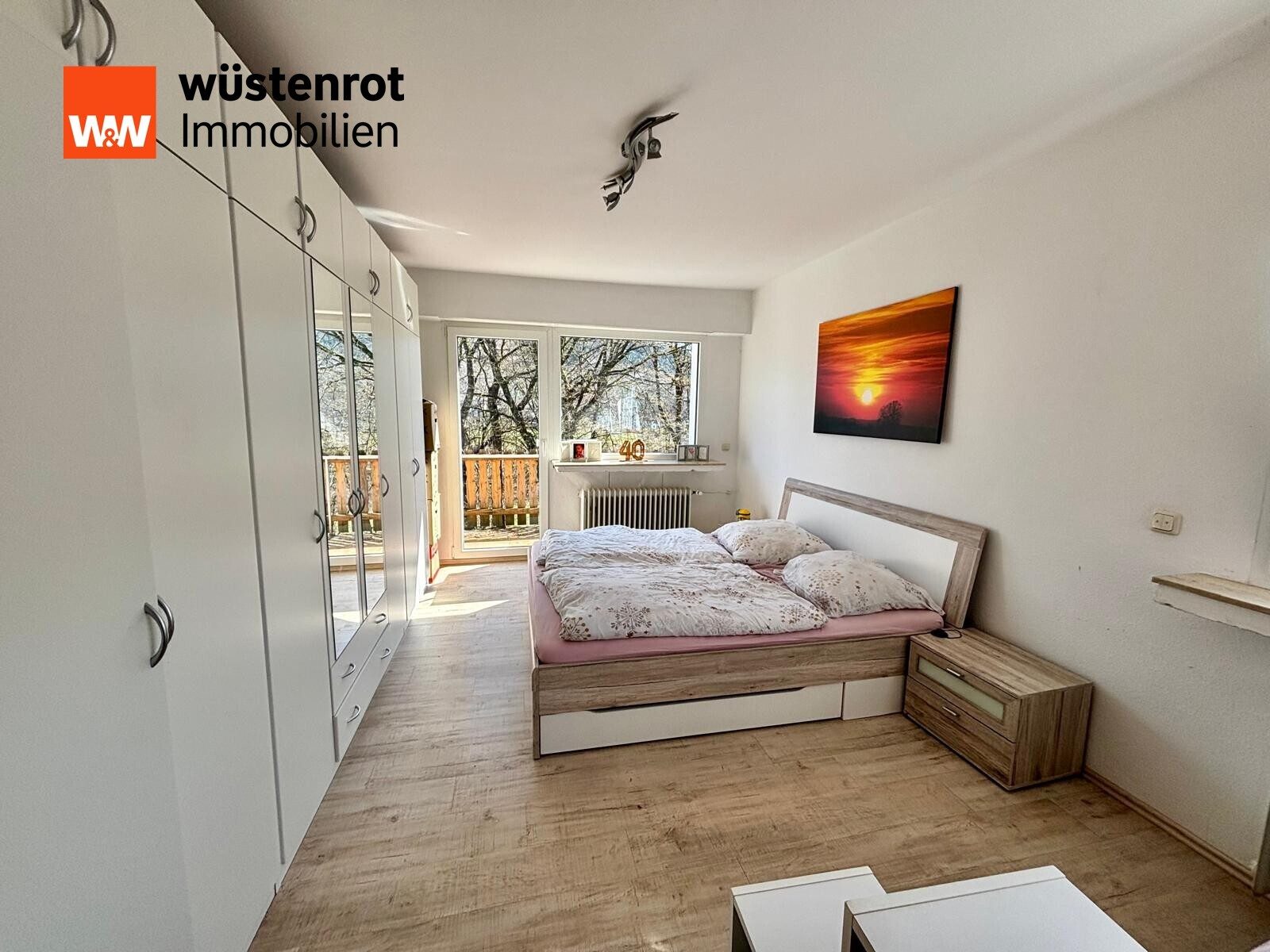 Immobilienangebot - Hagen - Alle - Wohnen im Grünen: Platz für die ganze Familie im modernisierten Haus mit Garten, Terrasse u. Garage
