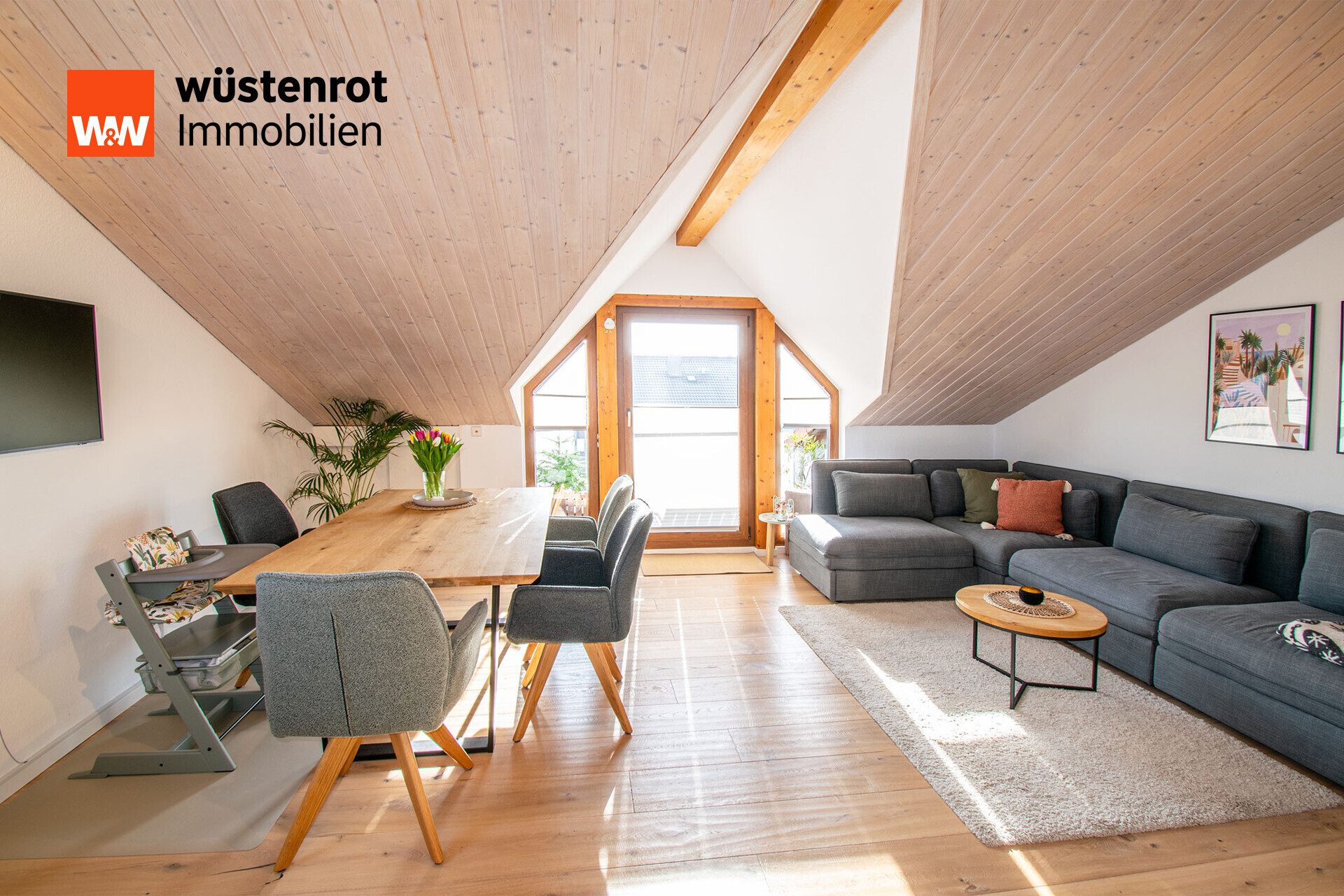 Immobilienangebot - Möglingen - Alle - Traumdachgeschoss in Top-Lage von Möglingen – renoviert und ideal für Singles oder Paare