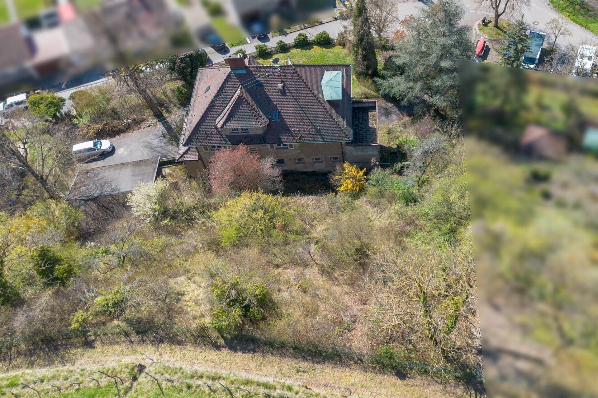 Immobilienangebot - Maulbronn - Alle - Herrschaftliche Villa mit viel Raum zum gestalten auf einem großen Grundstück in bester Lage